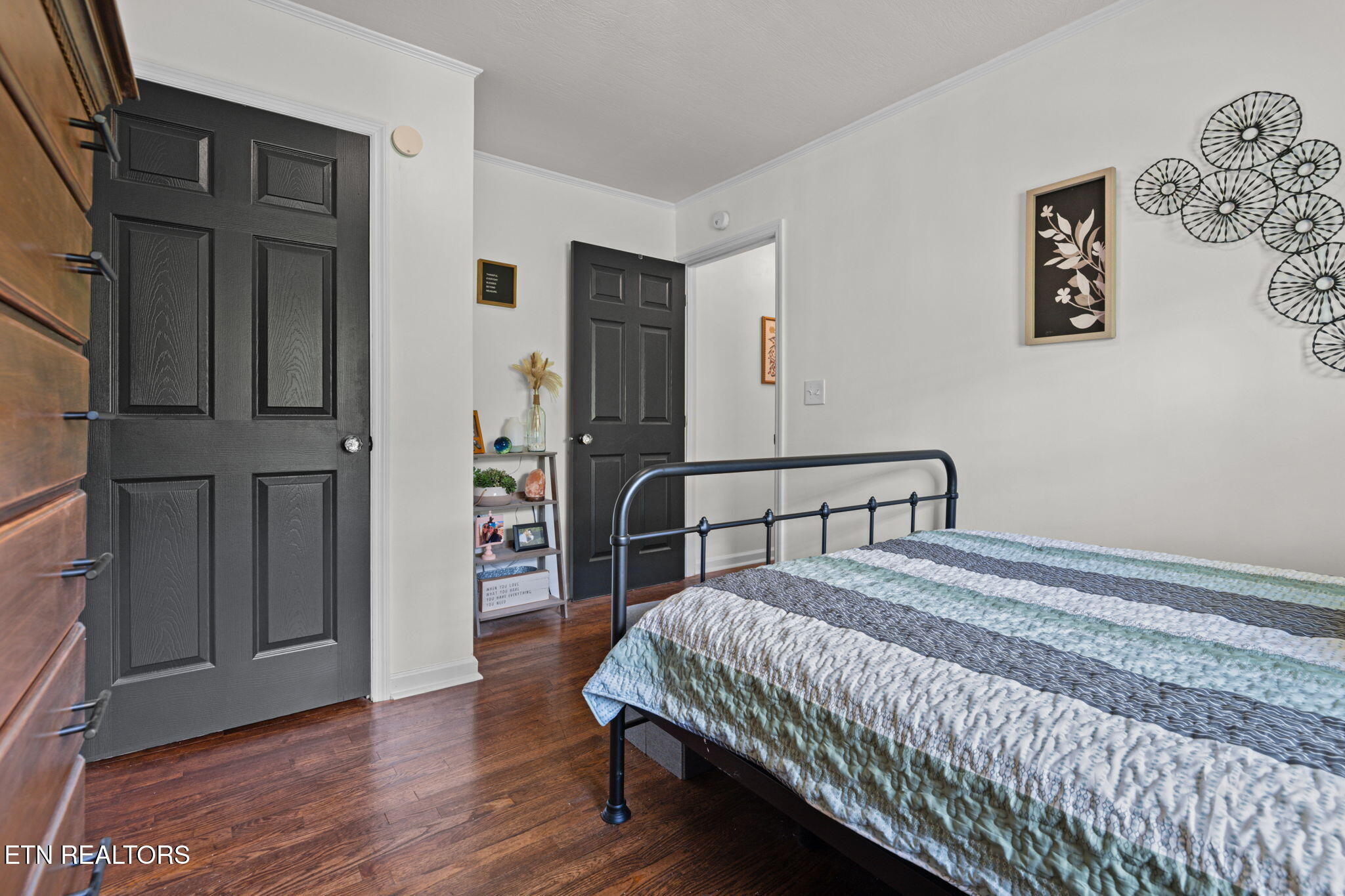318 Hickory Street Clinton TN 37716