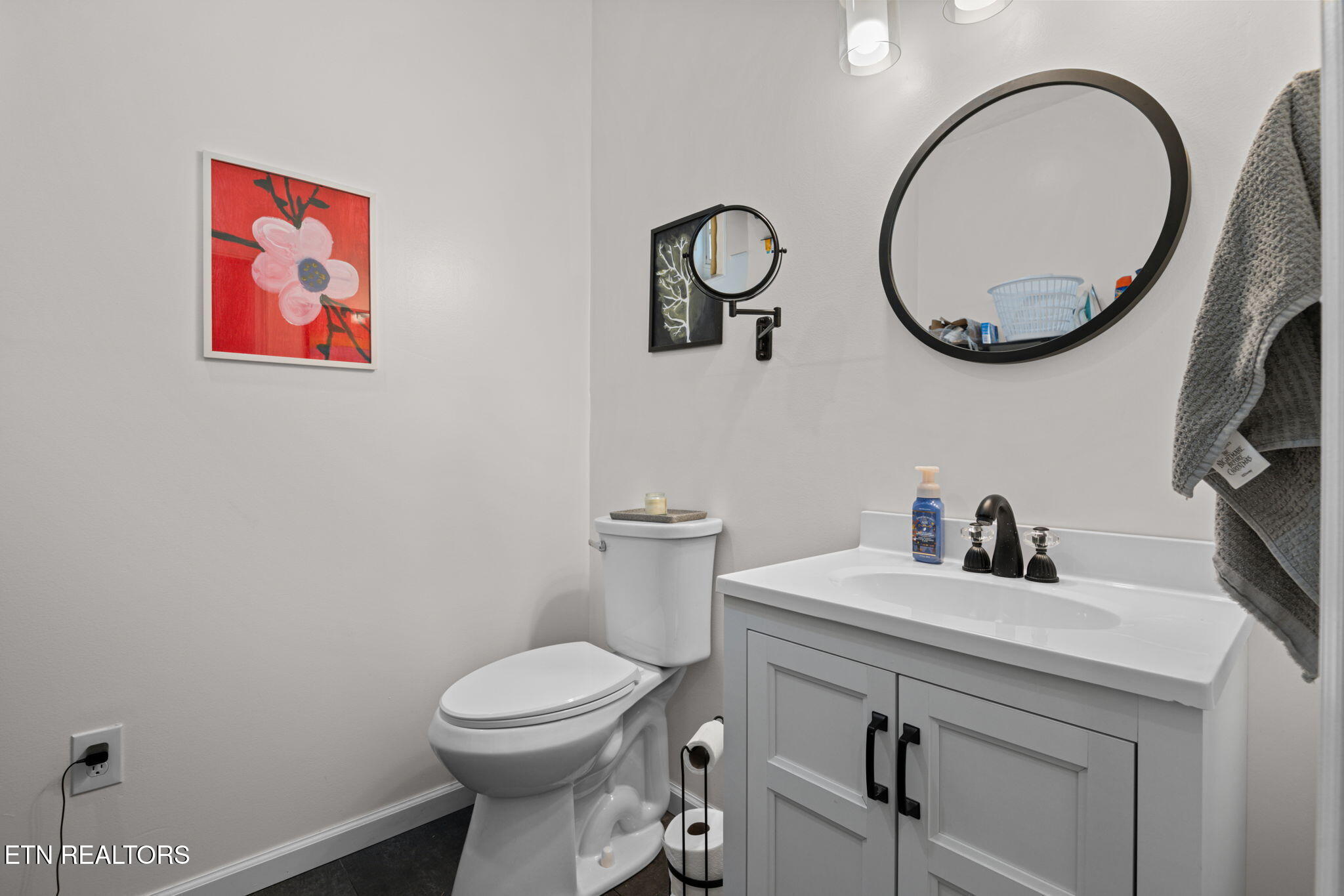 318 Hickory Street Clinton TN 37716