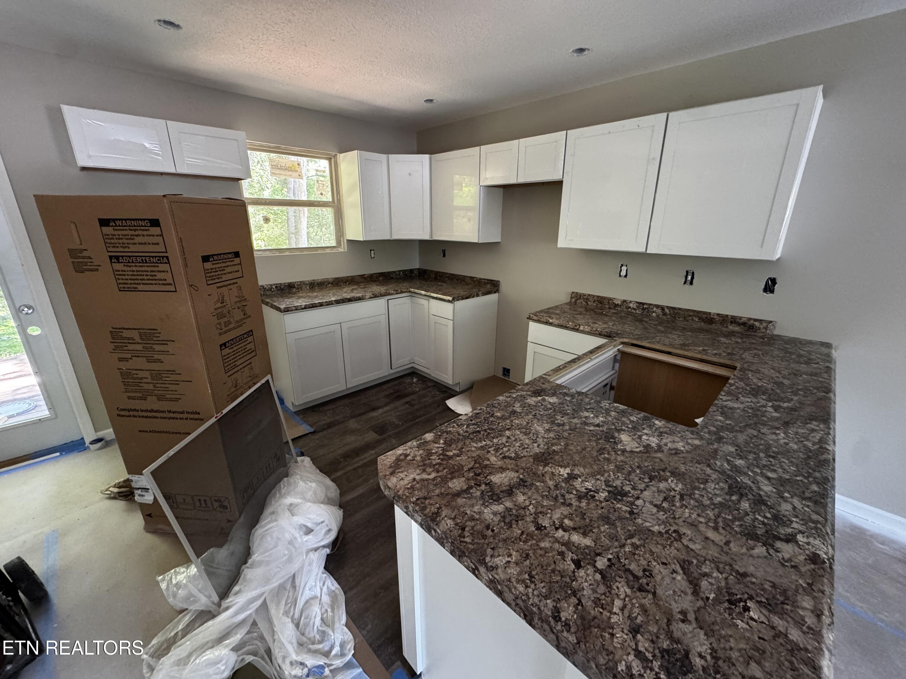 121 Jonathan Lane Oak Ridge TN 37830