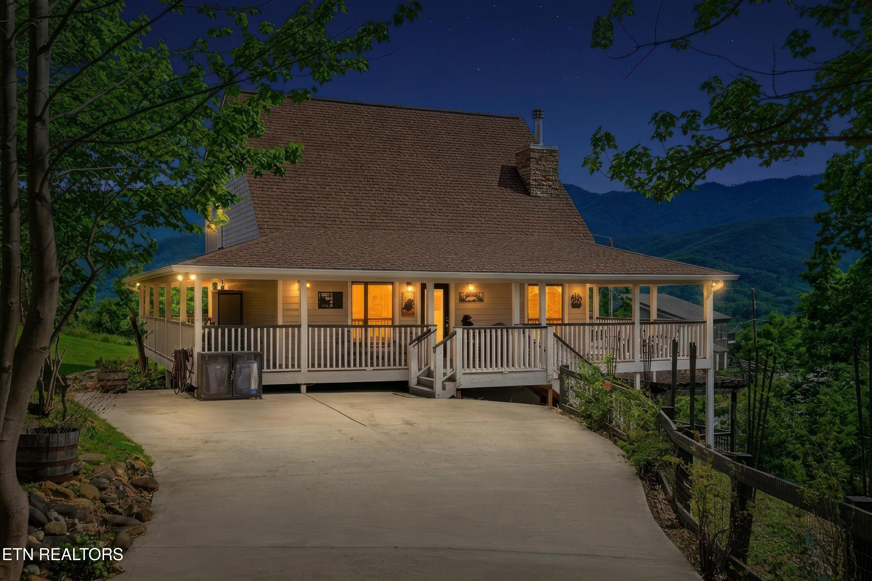 860 Pine Top Lane Gatlinburg TN 37738