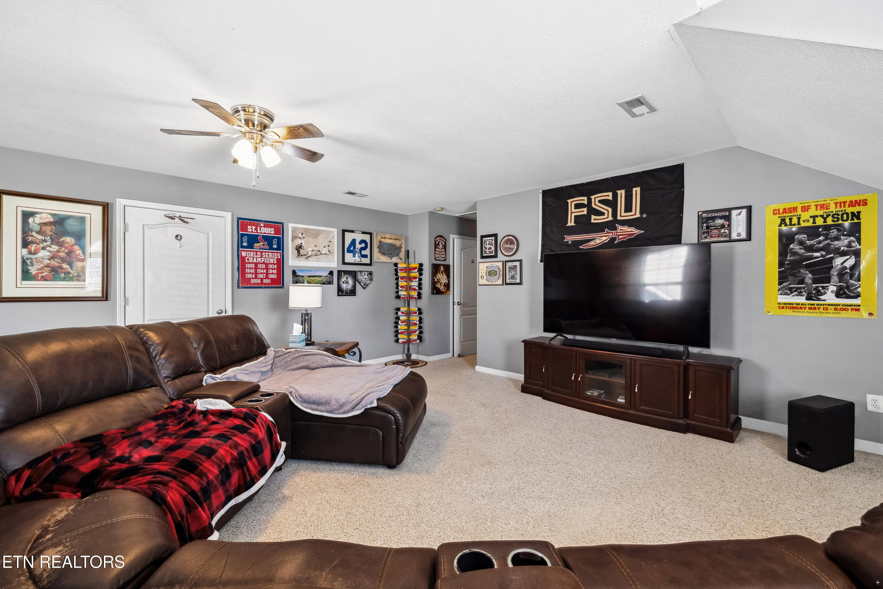 5013 Horsestall Drive Knoxville TN 37918