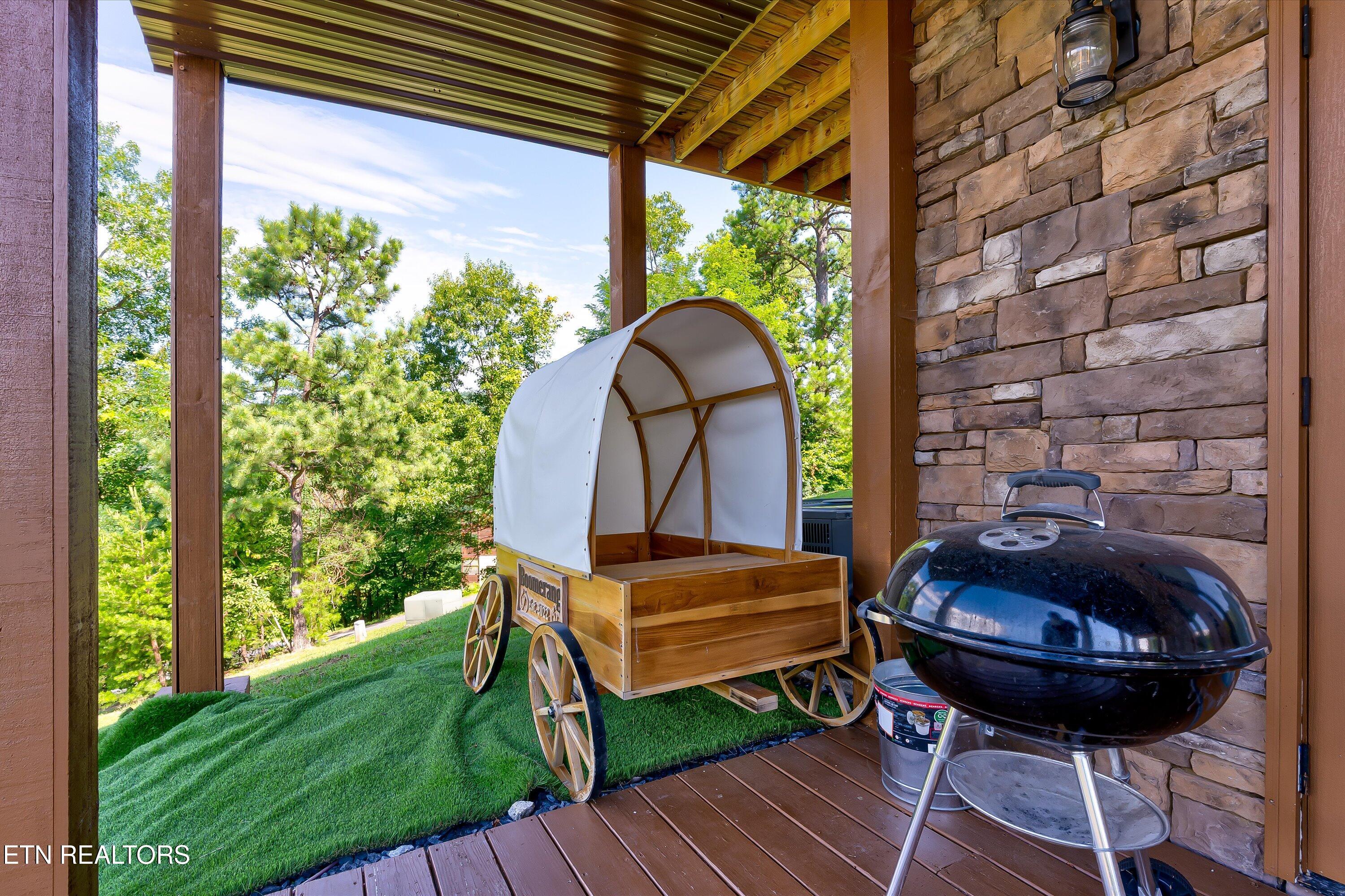 809 Wattle Blossom Way Gatlinburg TN 37738
