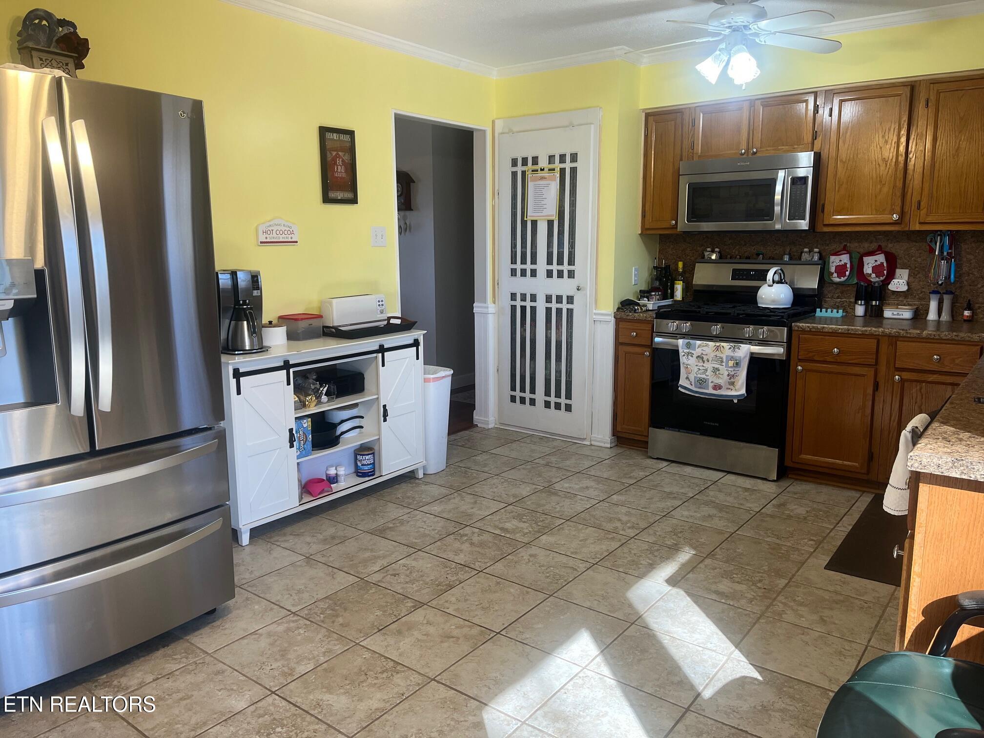 235 Parliament Road Harrogate TN 37752