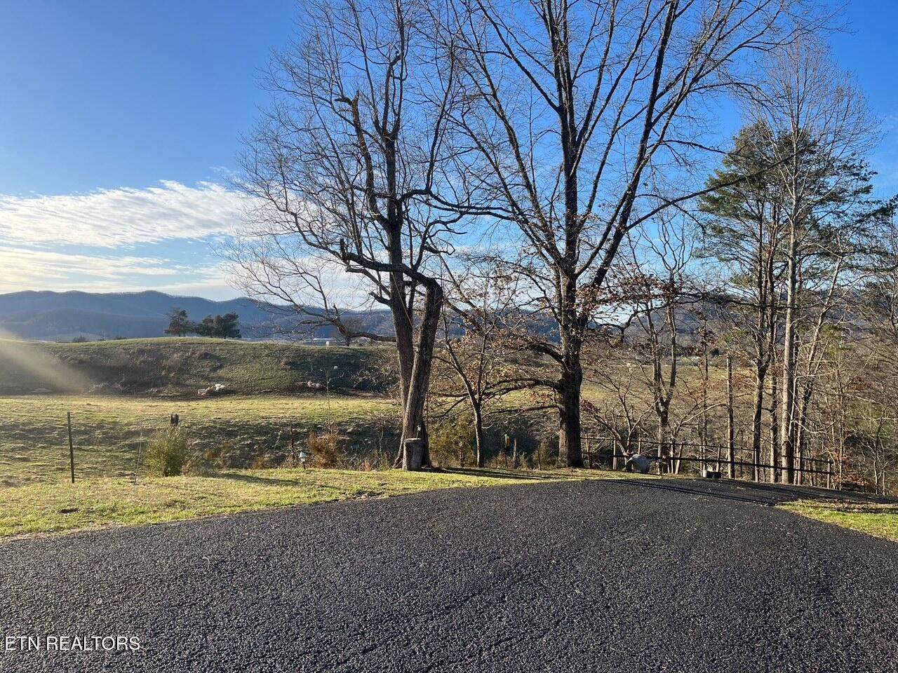 235 Parliament Road Harrogate TN 37752