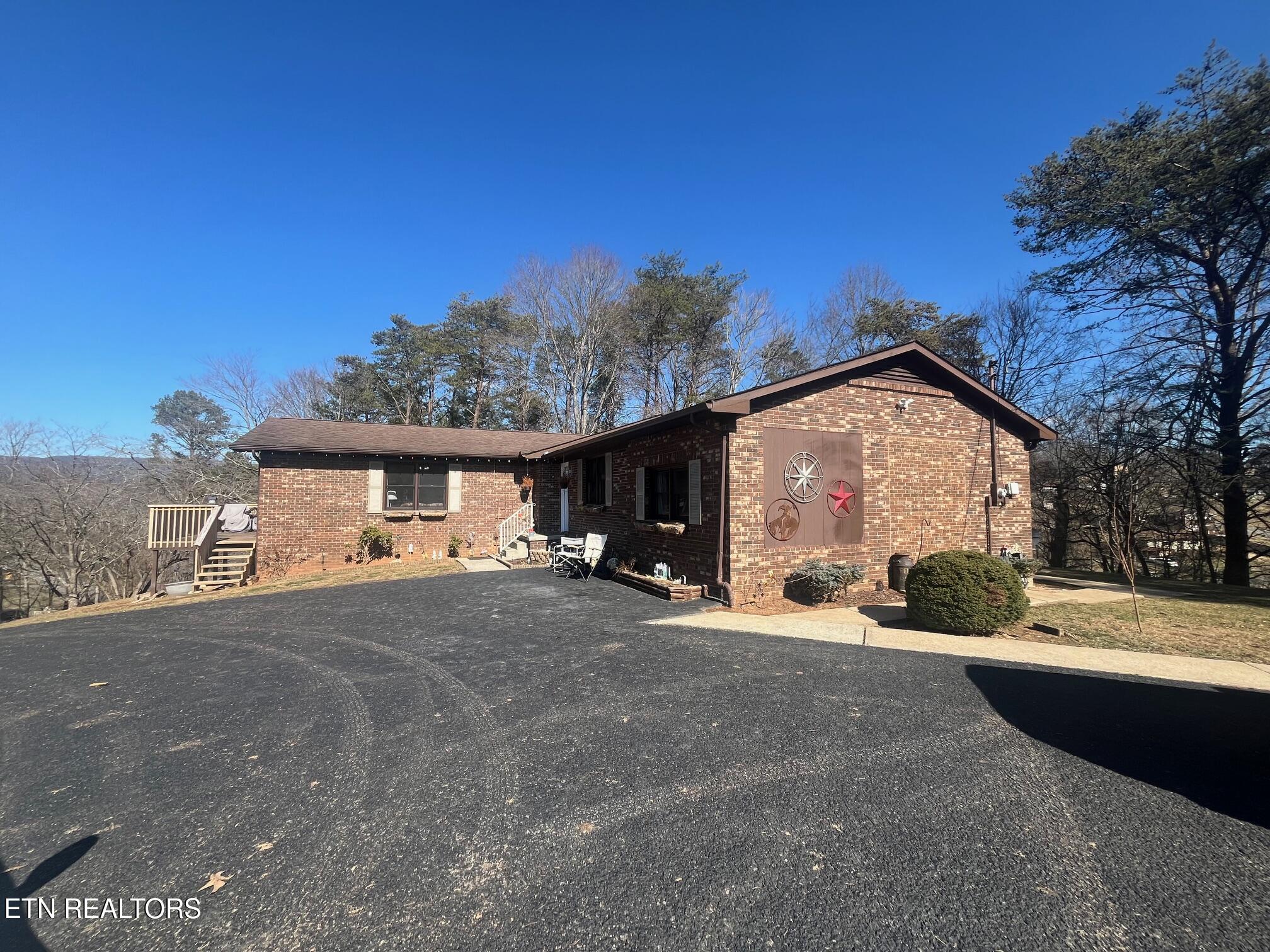 235 Parliament Road Harrogate TN 37752