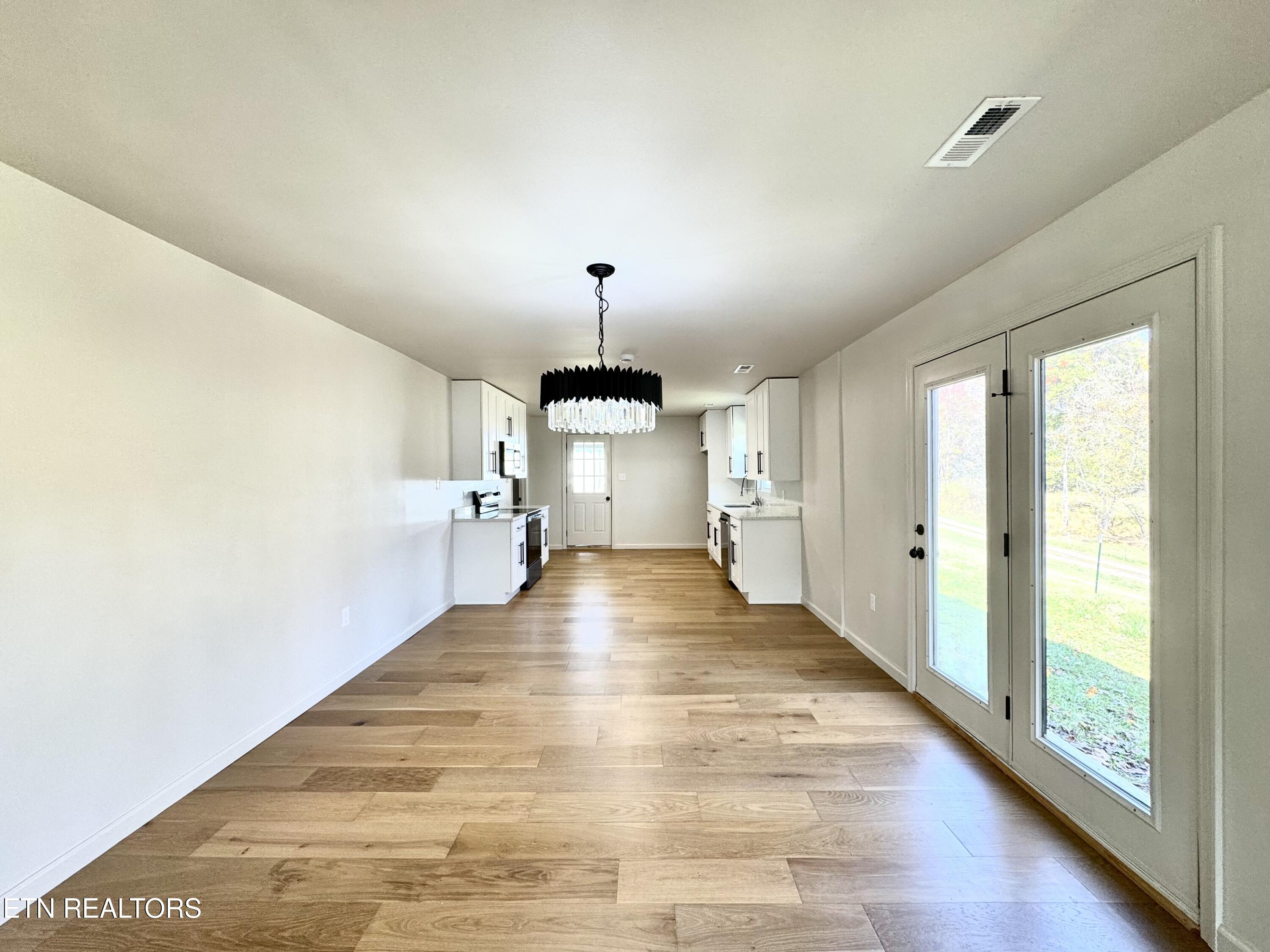 1830 Old Lake City Highway Clinton TN 37716