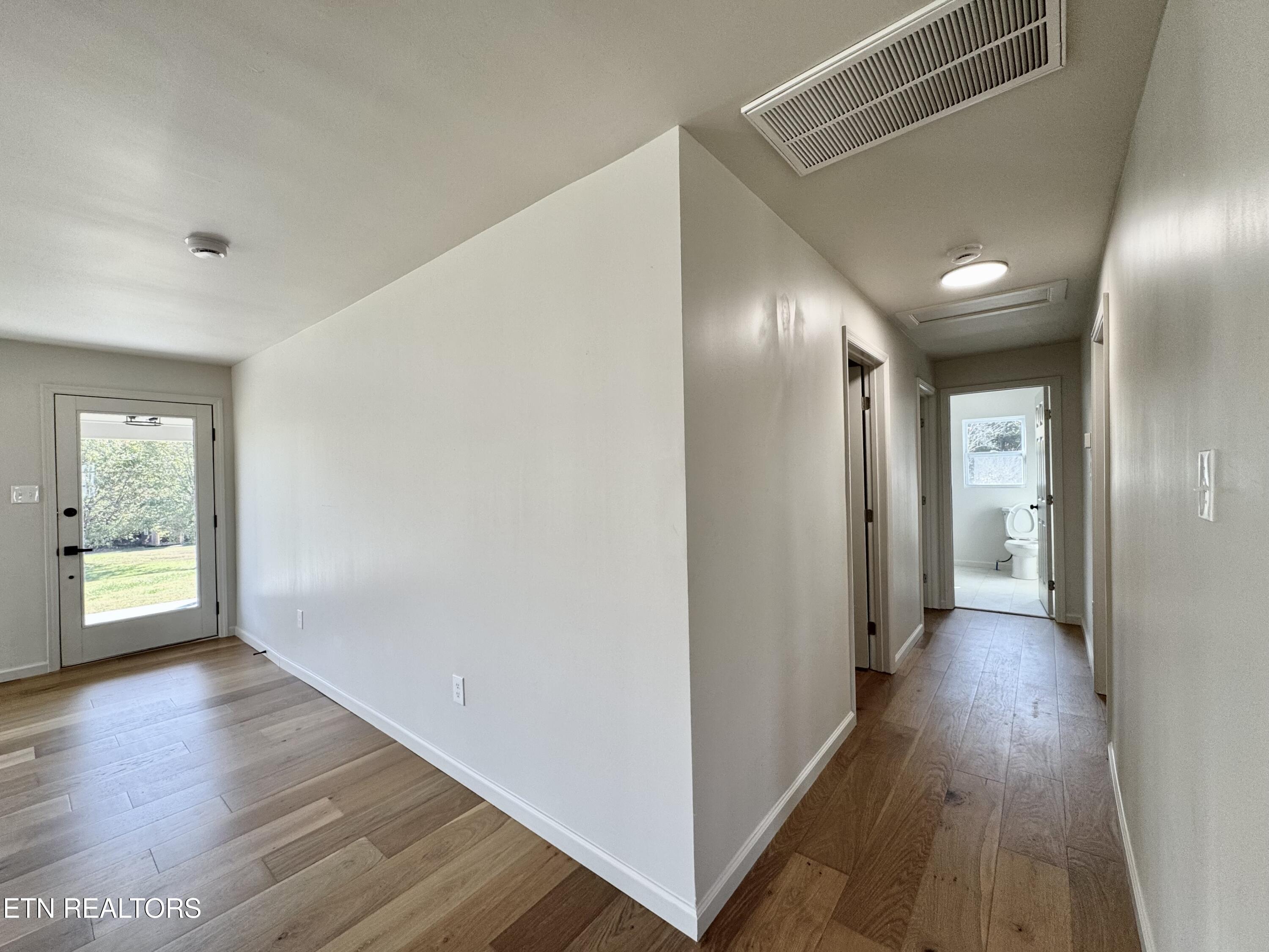 1830 Old Lake City Highway Clinton TN 37716