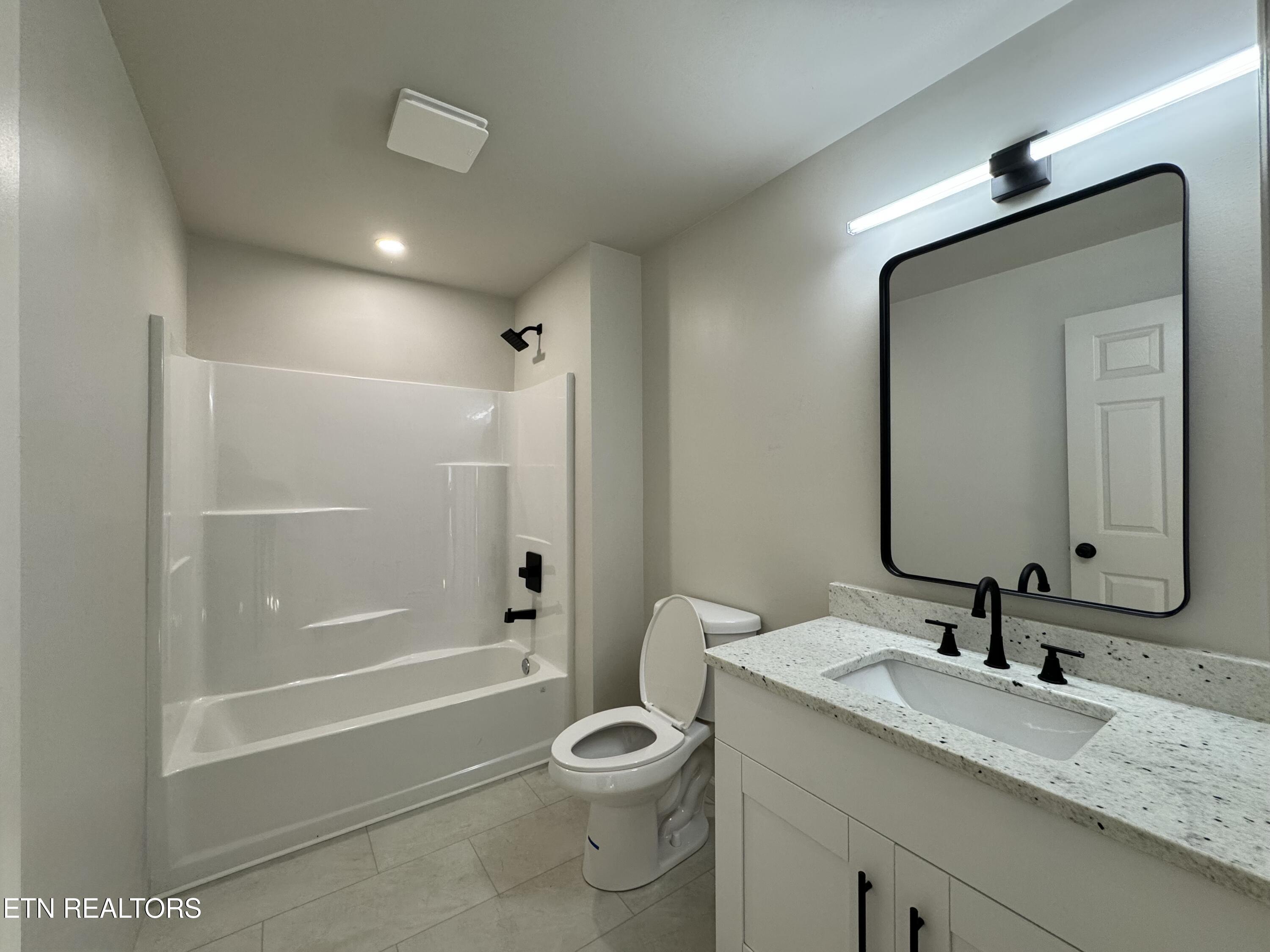 1830 Old Lake City Highway Clinton TN 37716