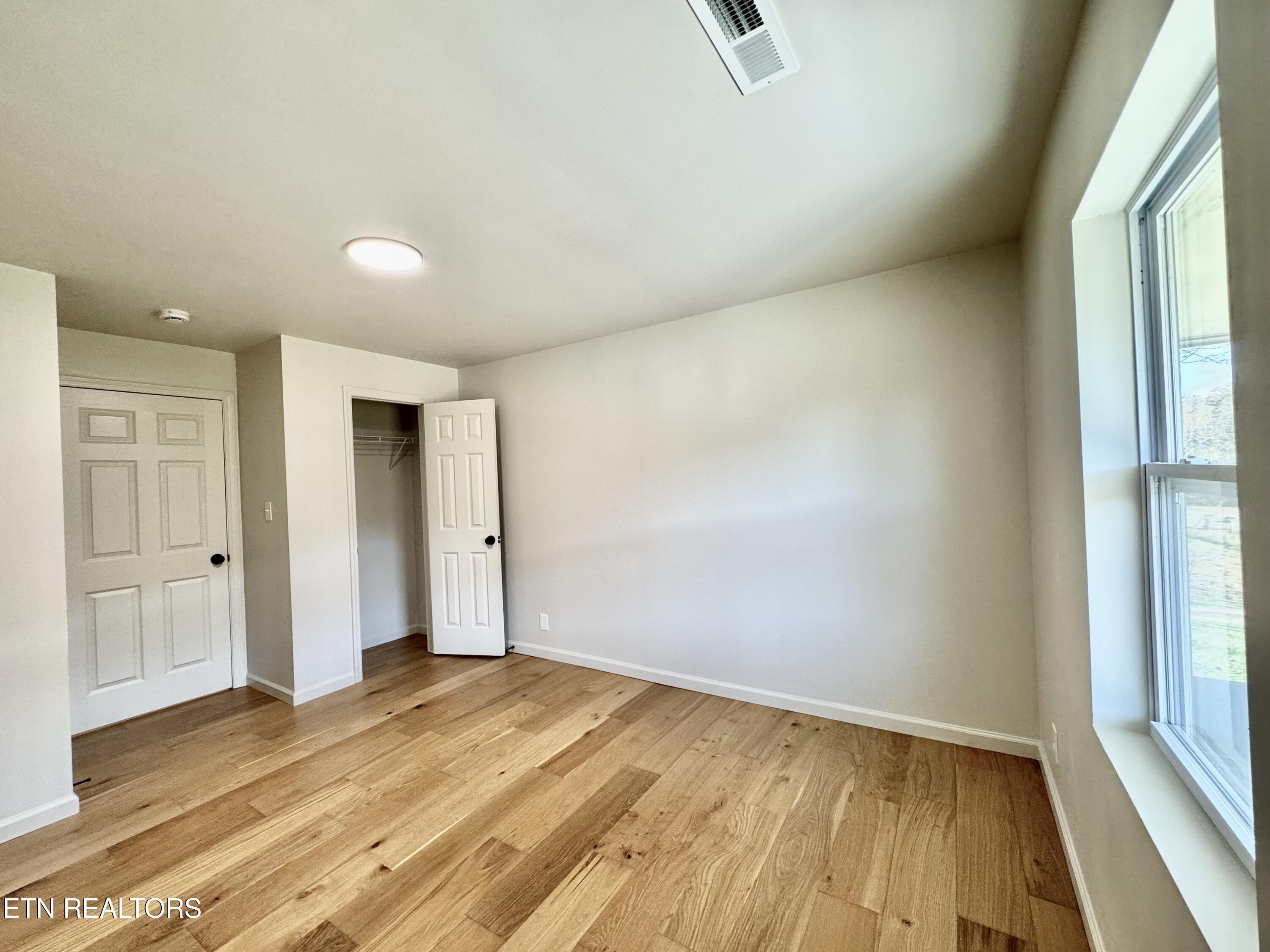 1830 Old Lake City Highway Clinton TN 37716