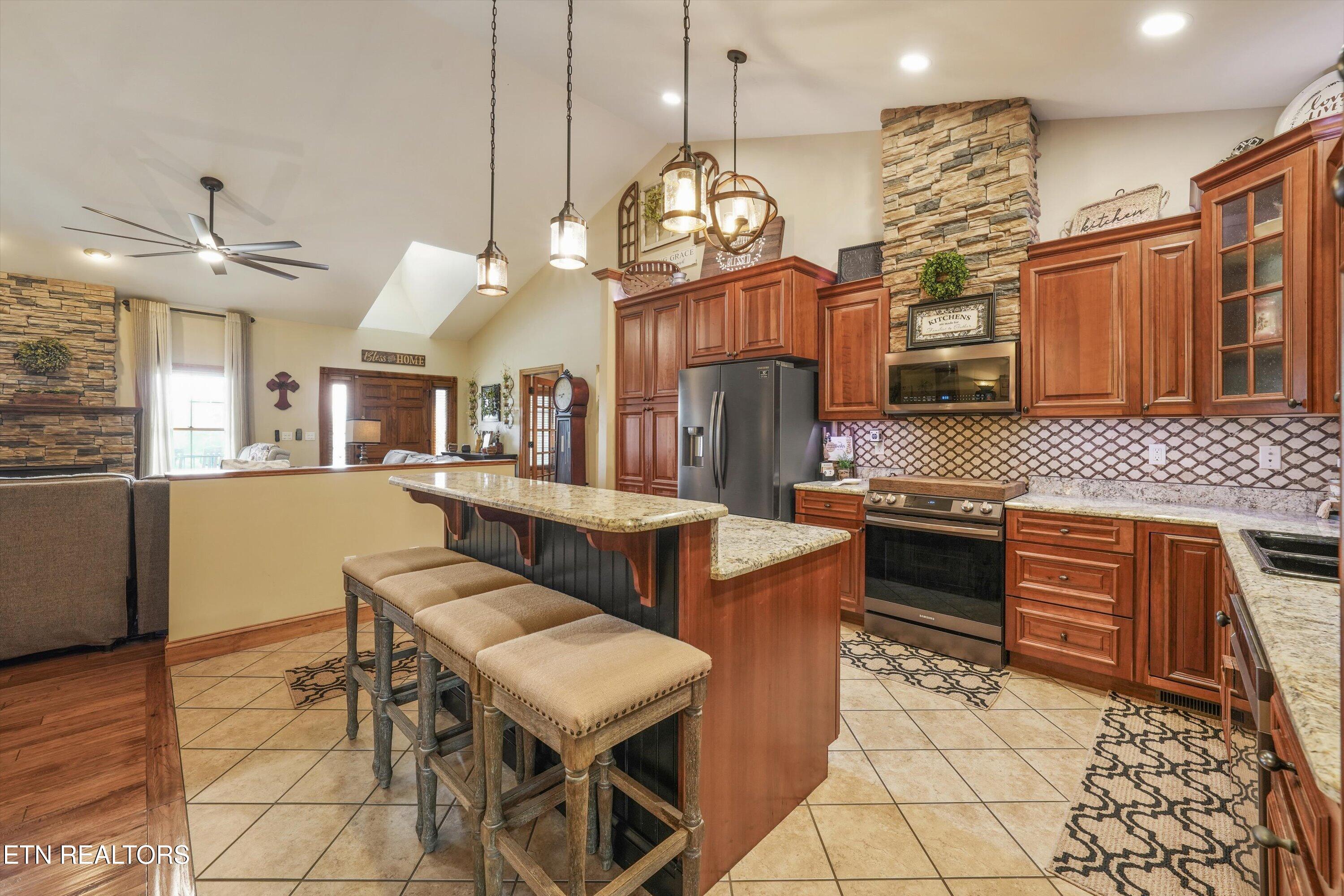 166 Mountain Shores Road New Tazewell TN 37825
