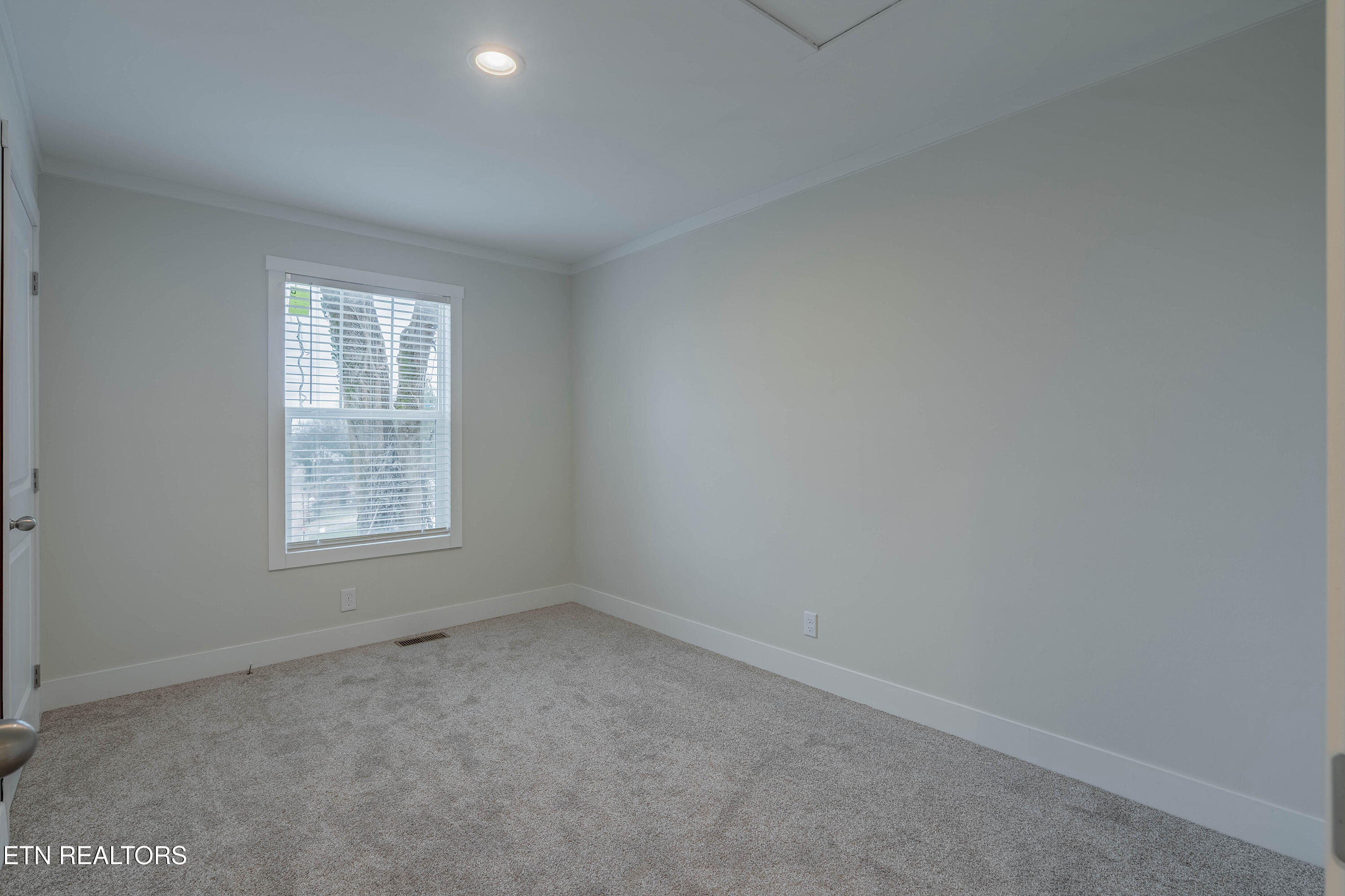 504 Yarnell Avenue Knoxville TN 37920