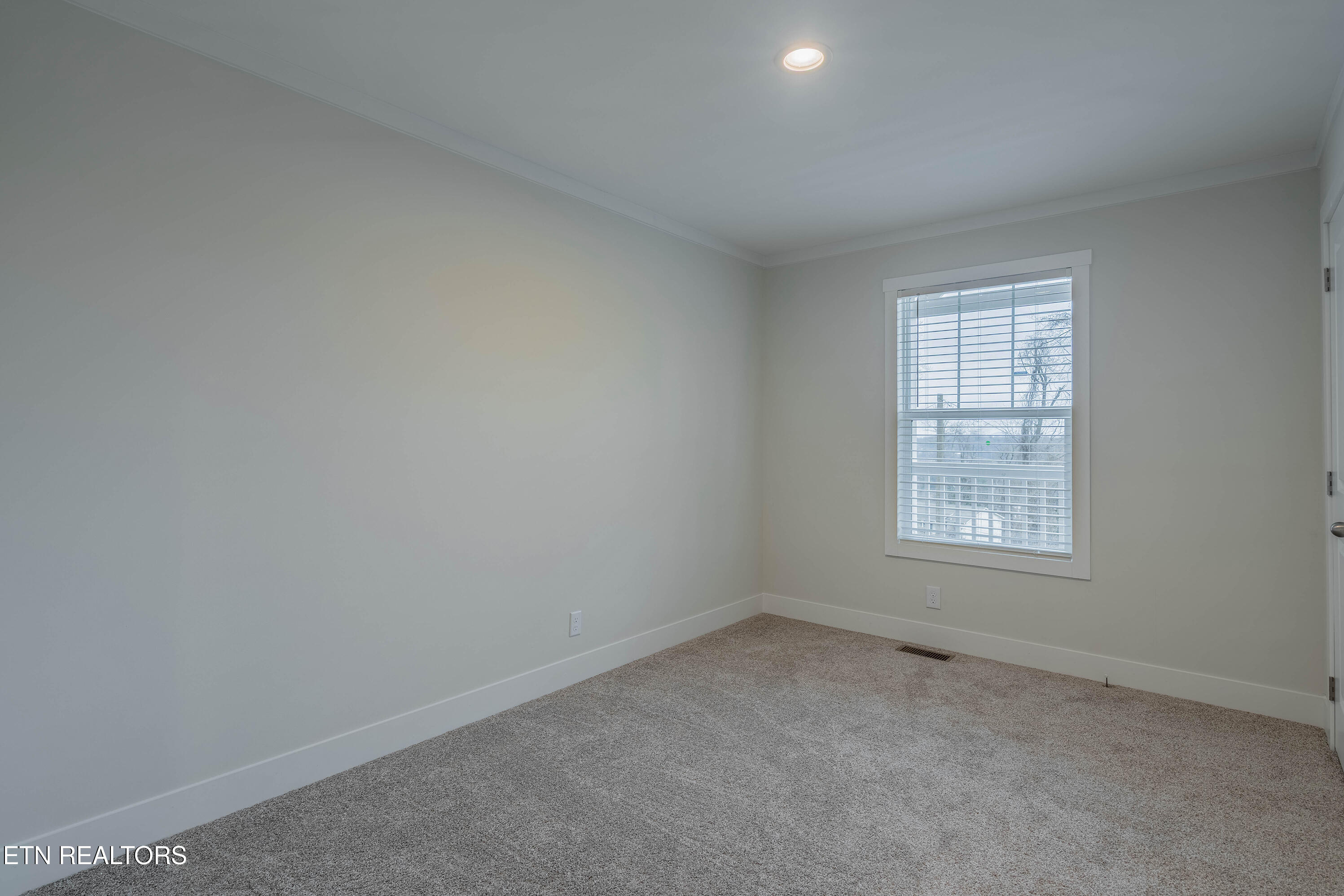 504 Yarnell Avenue Knoxville TN 37920