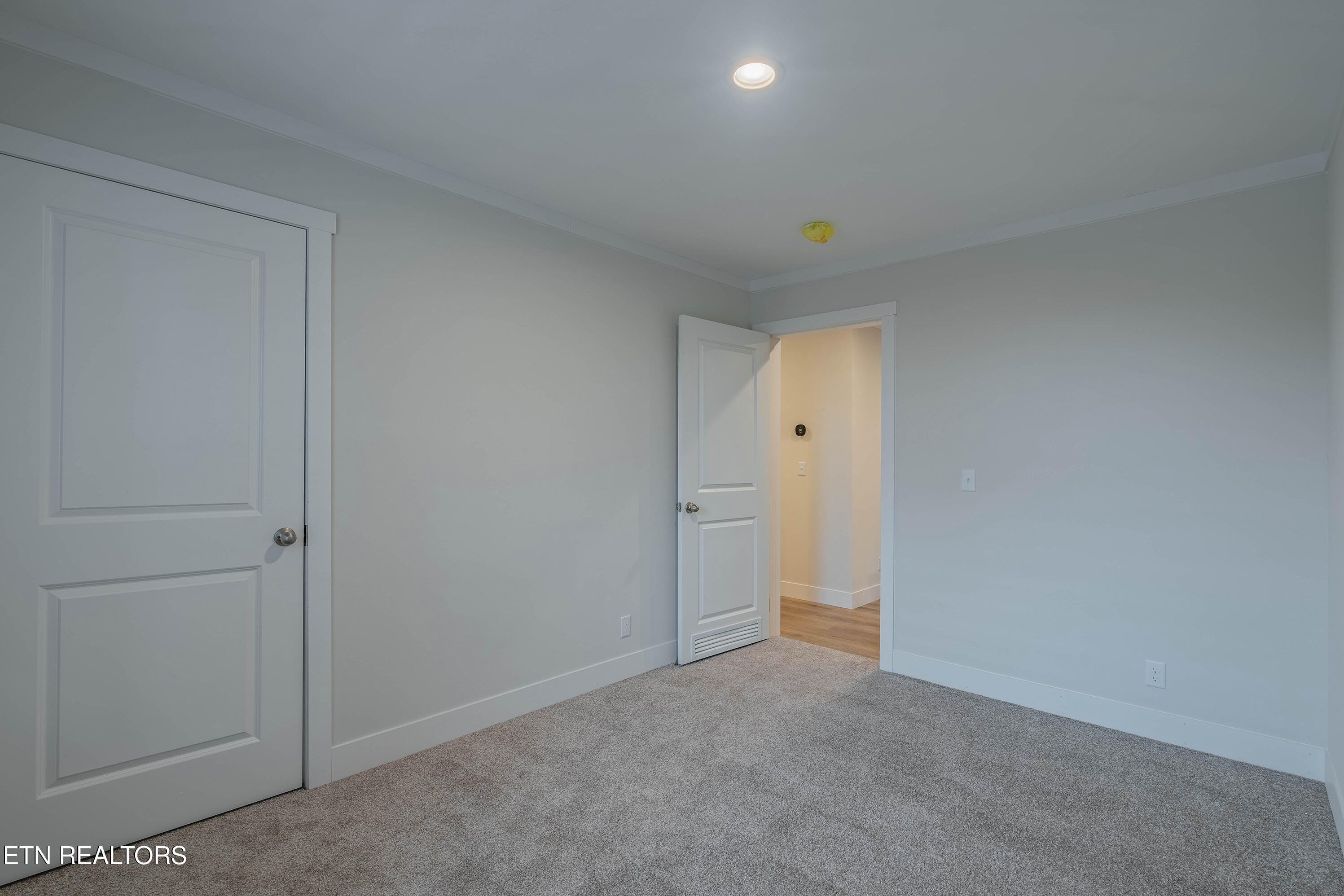 504 Yarnell Avenue Knoxville TN 37920
