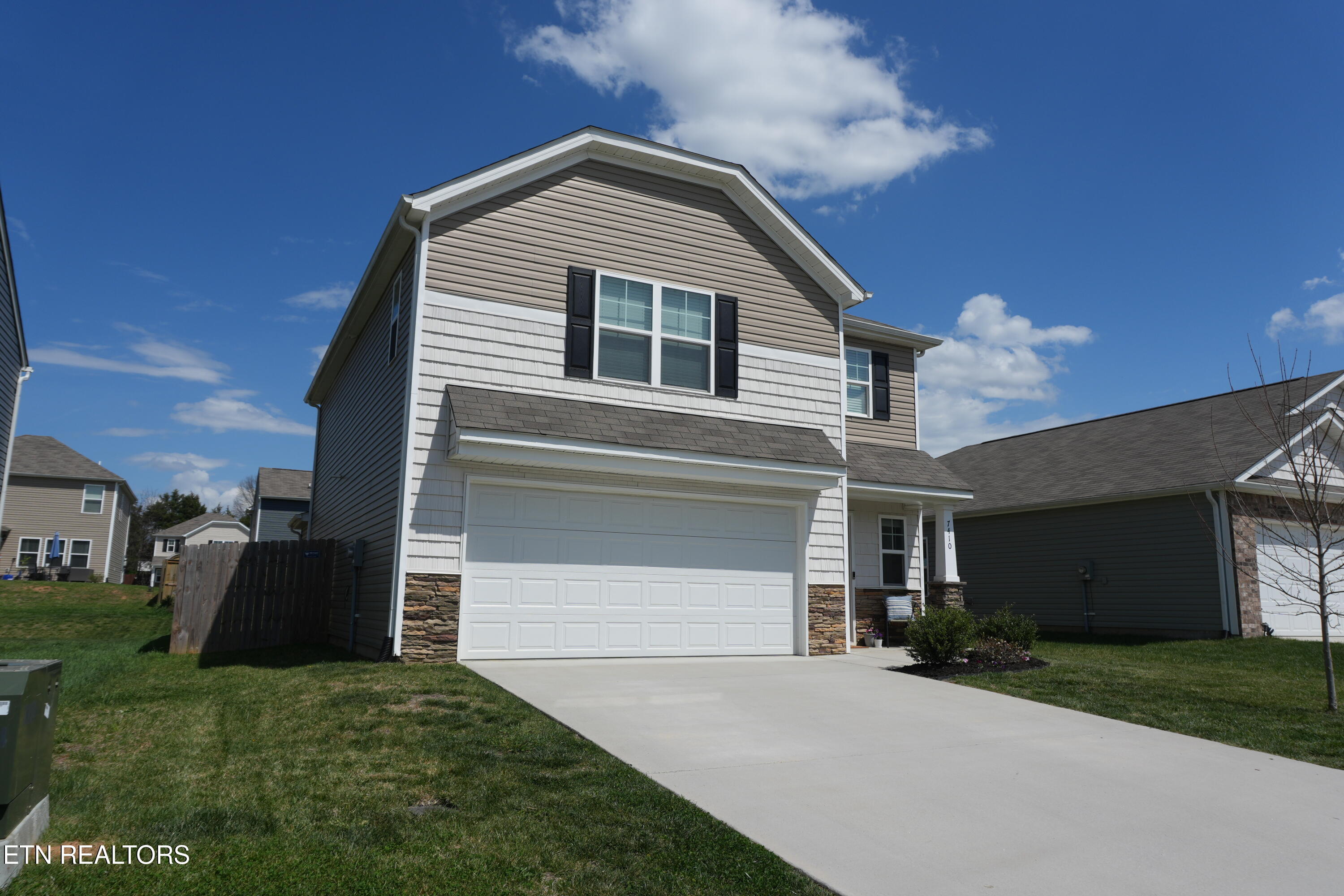 7410 Cottontail Street Corryton TN 37721