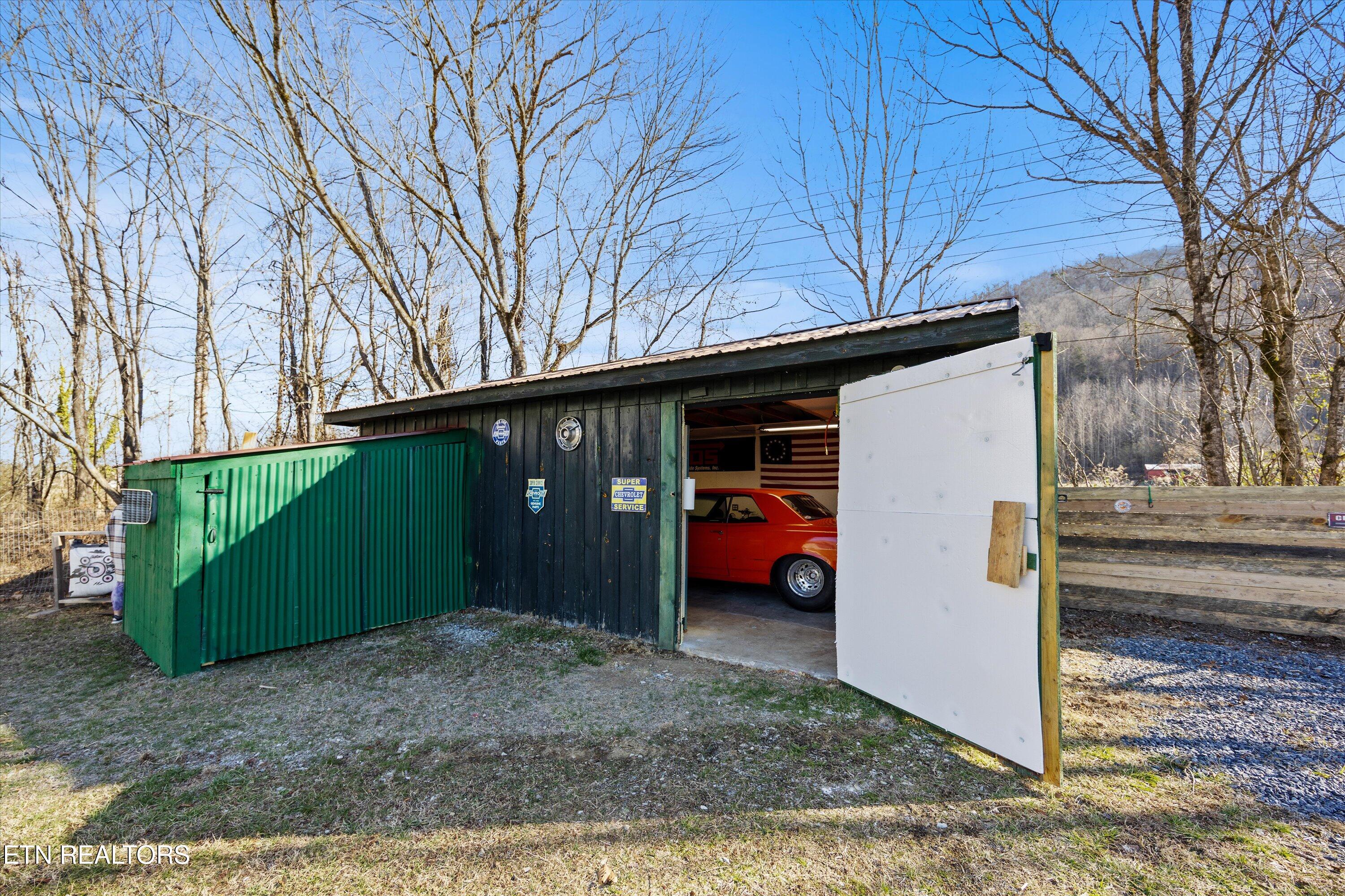 3888 Cosby Highway Cosby TN 37722