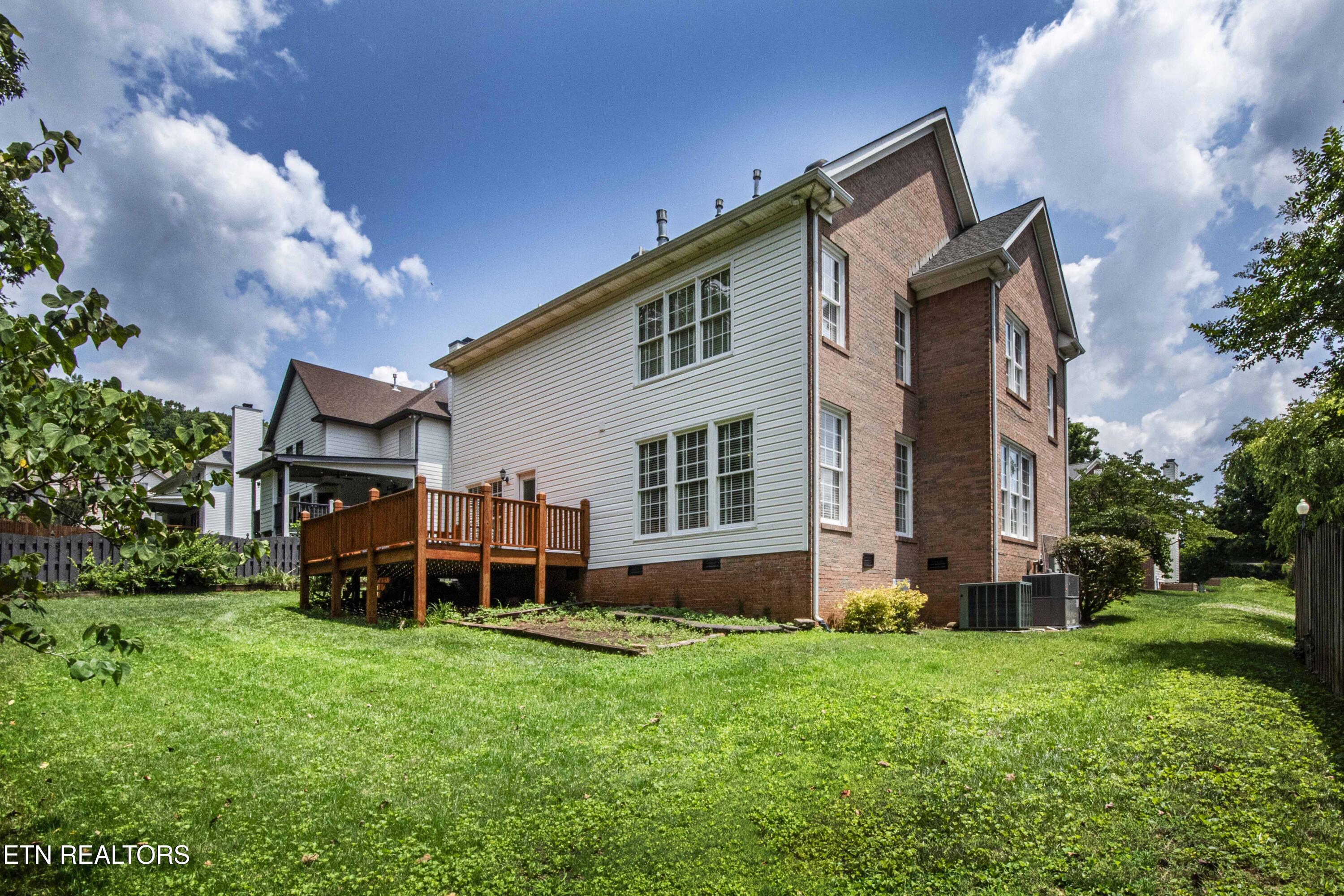 831 Garrison Ridge Boulevard Knoxville TN 37922