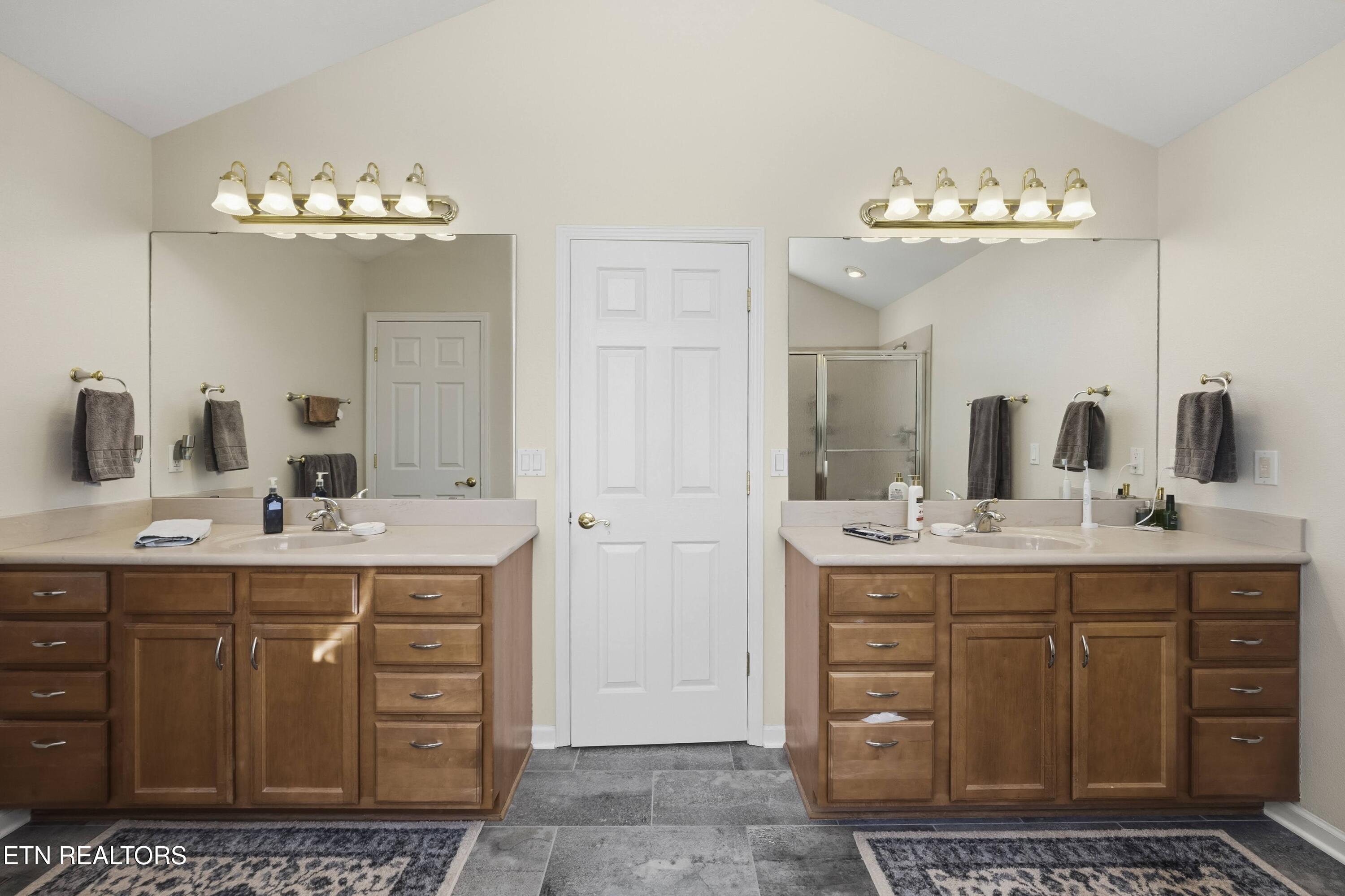 21 Lexham Court Crossville TN 38558