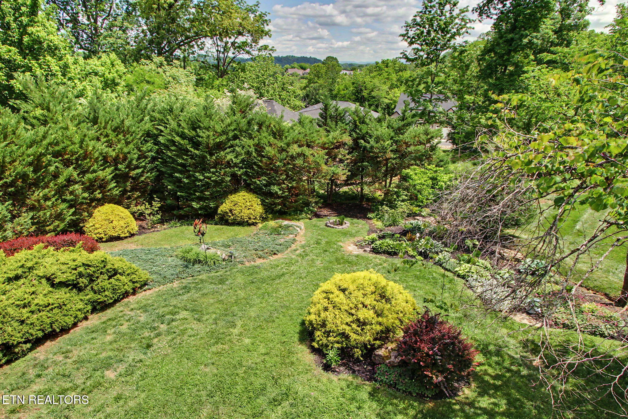 221 Gadusi Way Loudon TN 37774