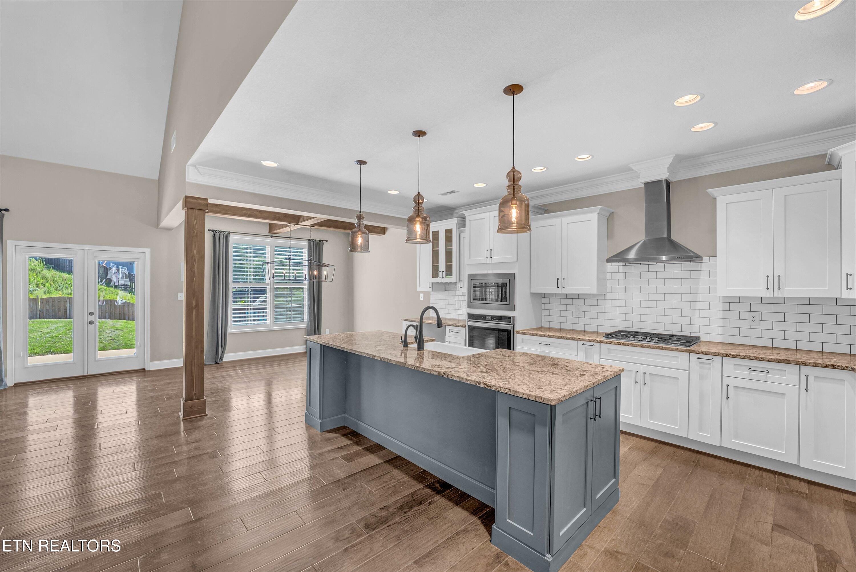 2043 Highlands Ridge Lane Knoxville TN 37932