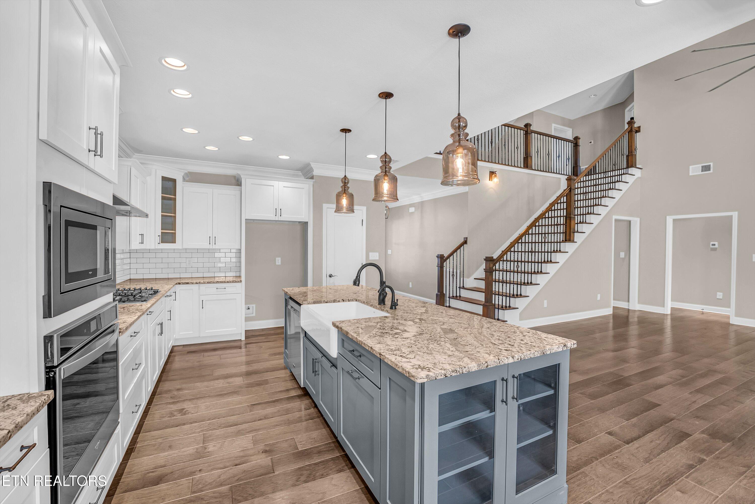 2043 Highlands Ridge Lane Knoxville TN 37932