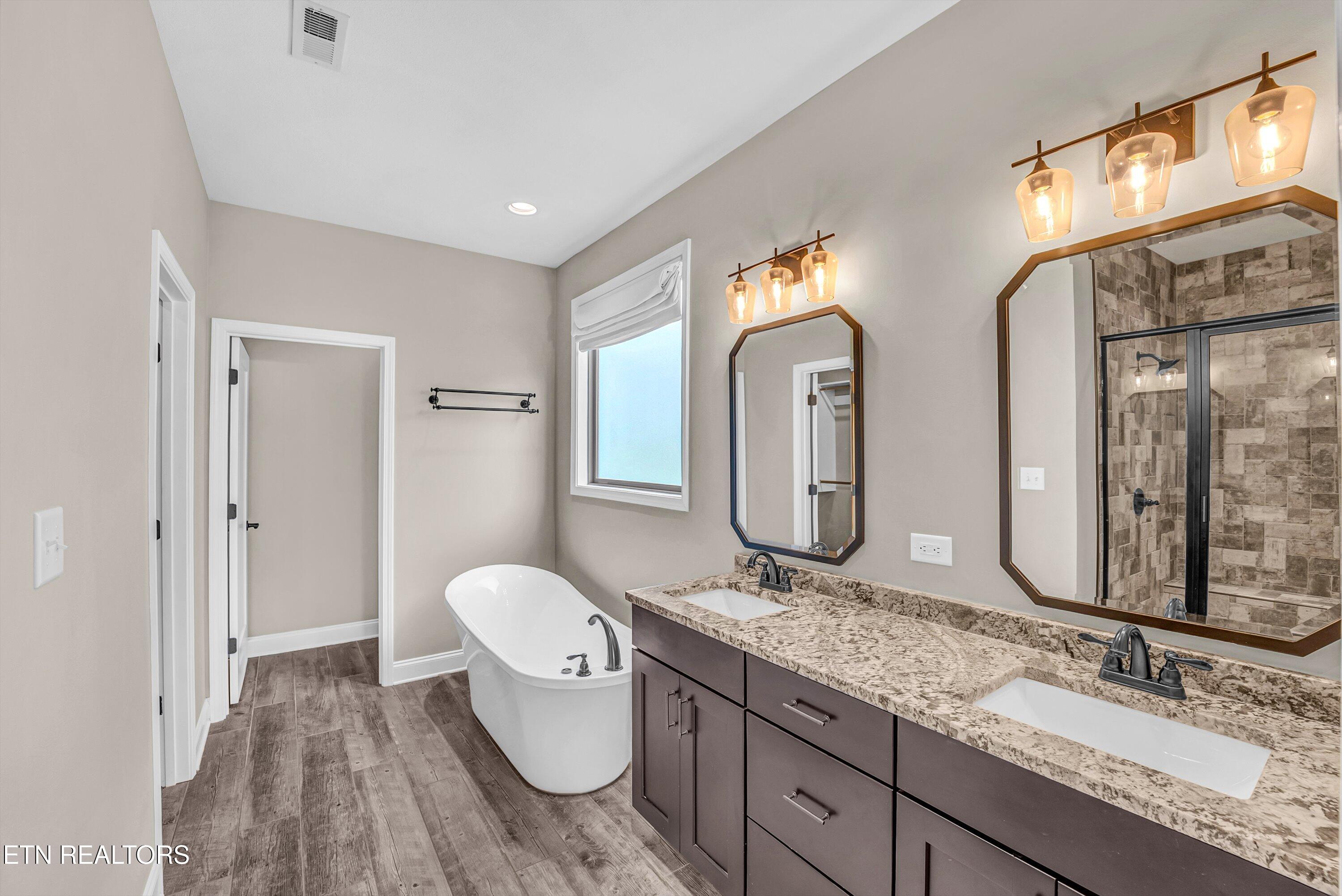 2043 Highlands Ridge Lane Knoxville TN 37932