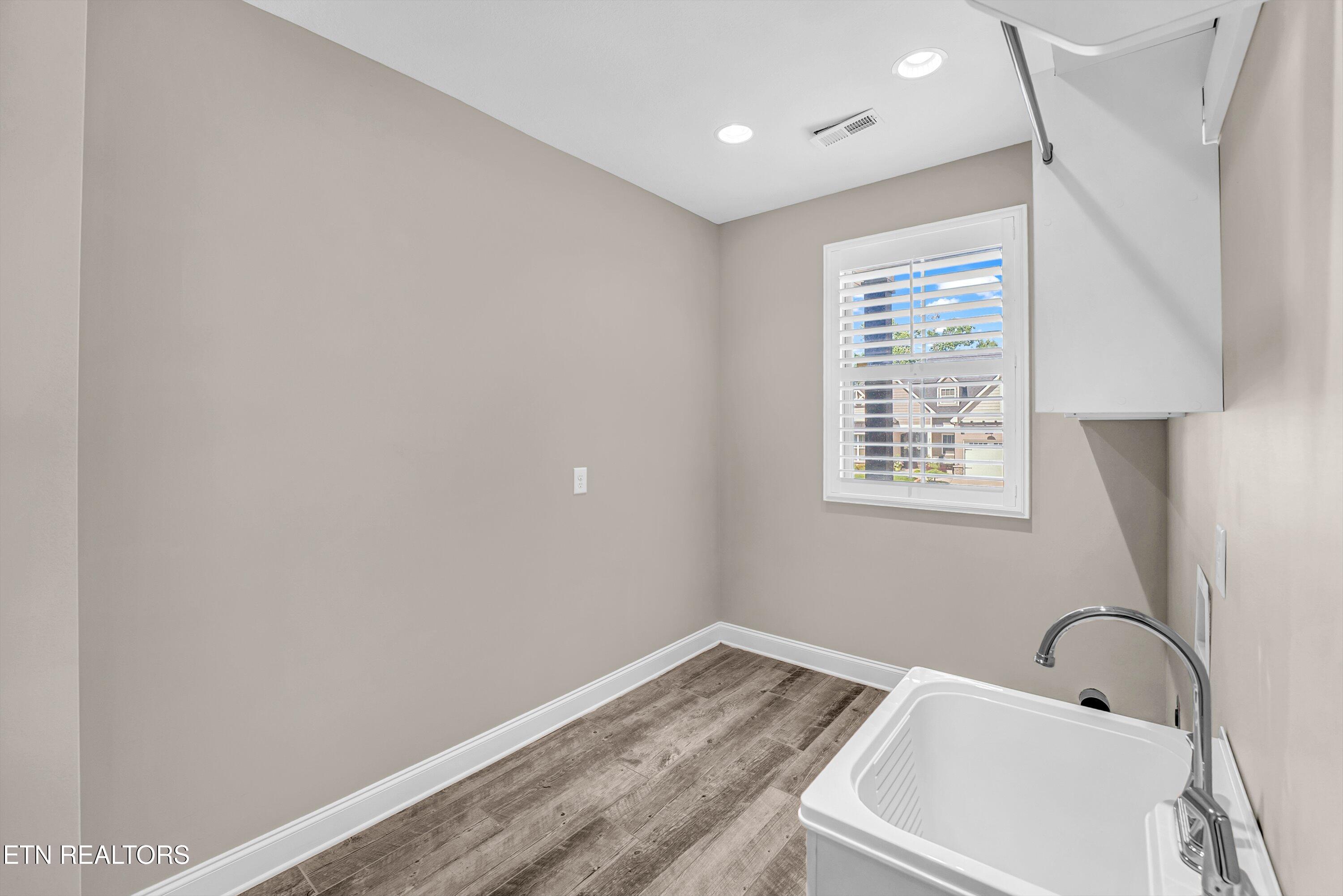 2043 Highlands Ridge Lane Knoxville TN 37932