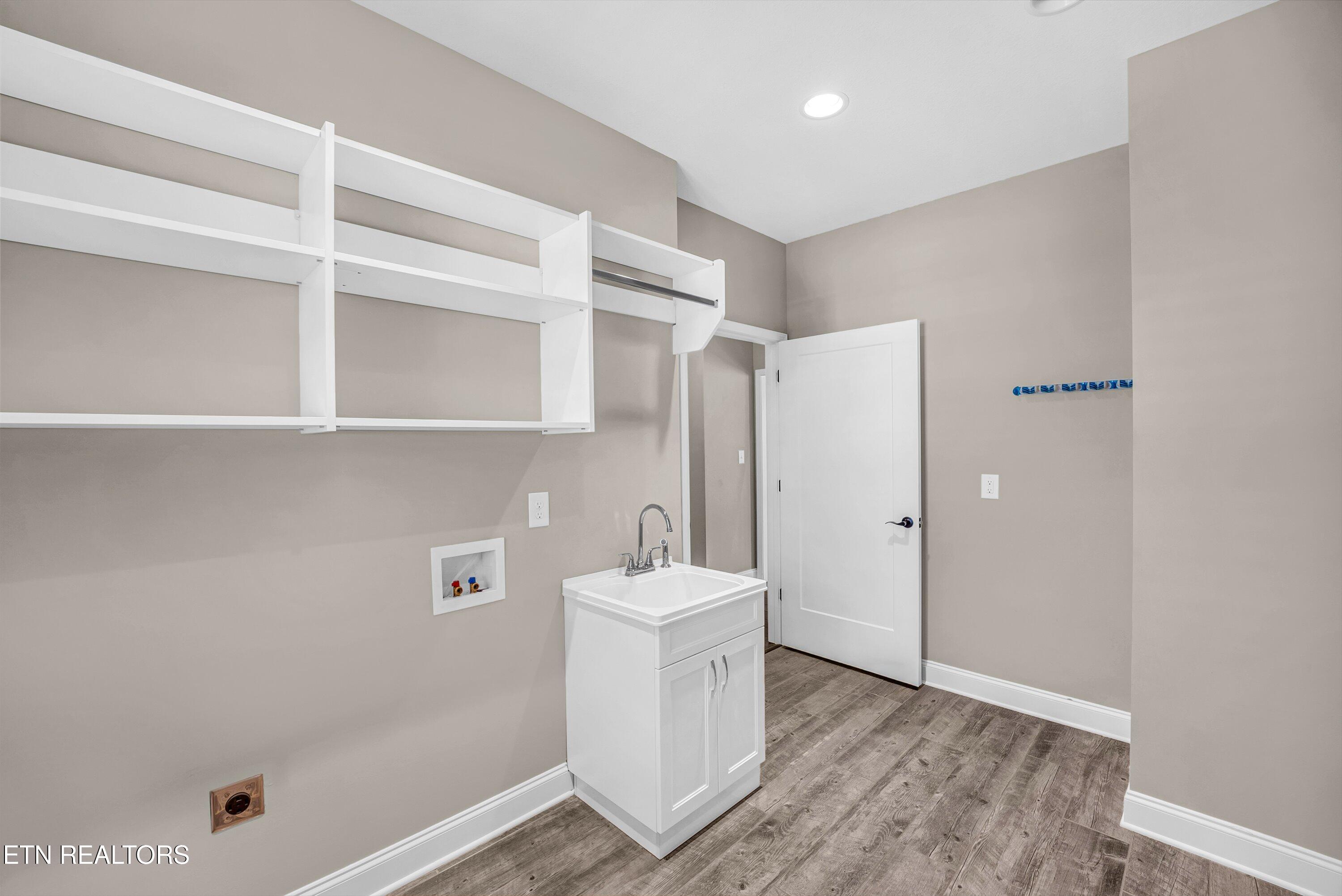 2043 Highlands Ridge Lane Knoxville TN 37932