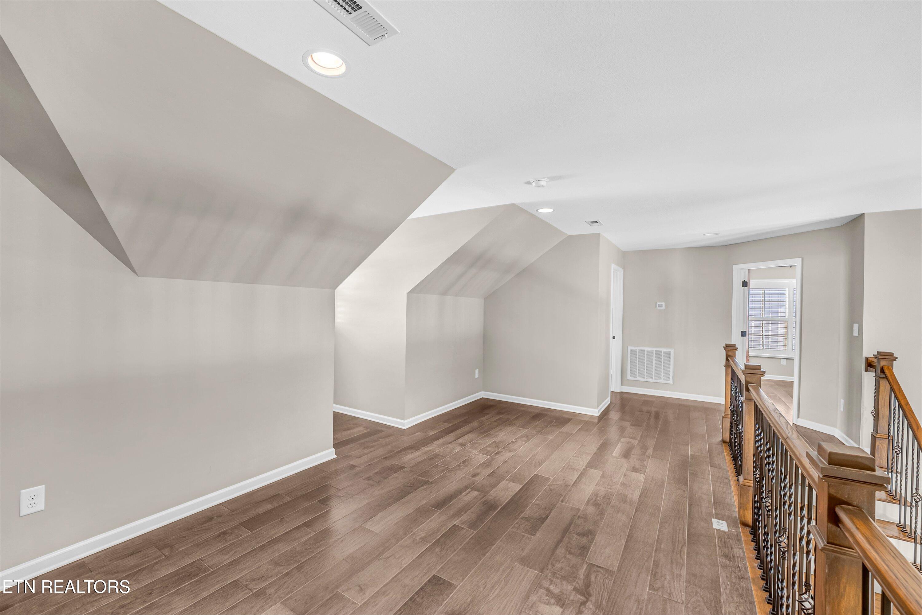 2043 Highlands Ridge Lane Knoxville TN 37932