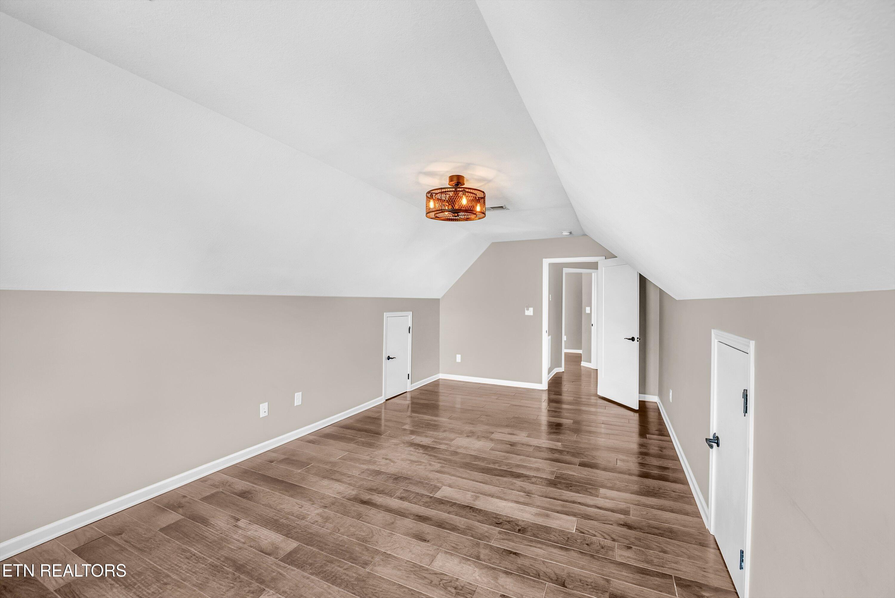 2043 Highlands Ridge Lane Knoxville TN 37932