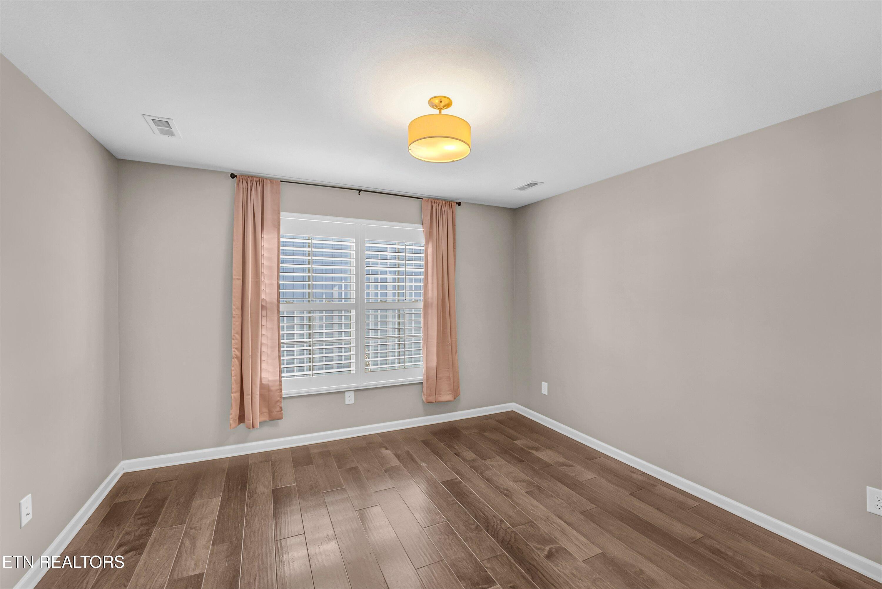 2043 Highlands Ridge Lane Knoxville TN 37932