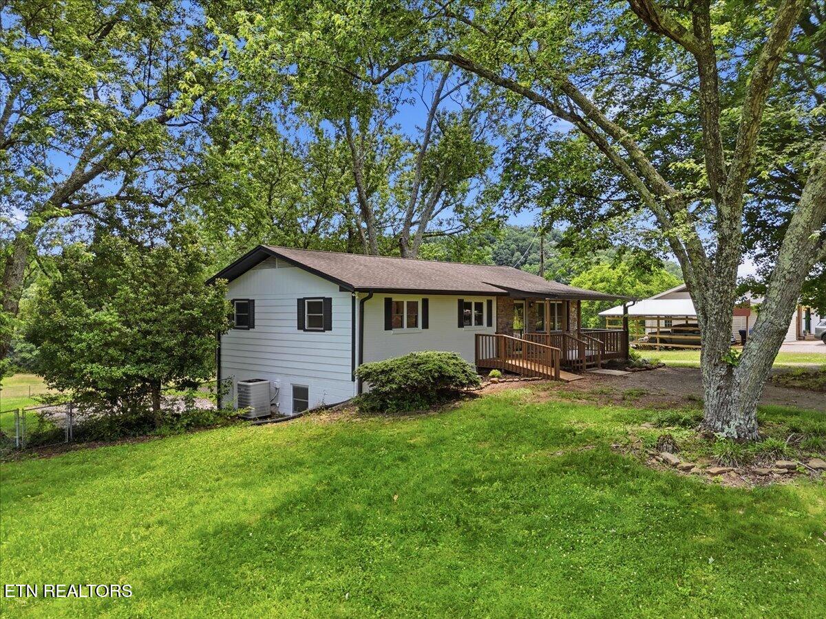 7214 Thorn Grove Pike Knoxville TN 37914