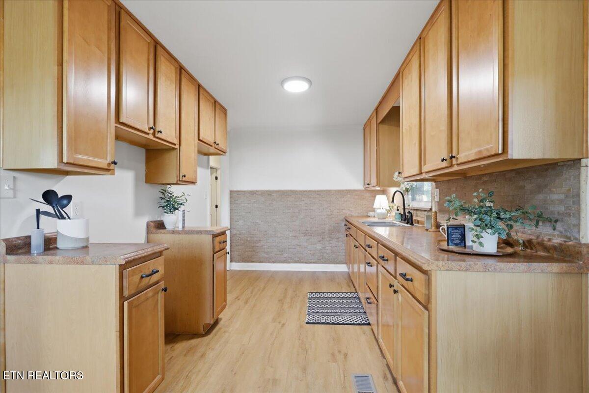 7214 Thorn Grove Pike Knoxville TN 37914