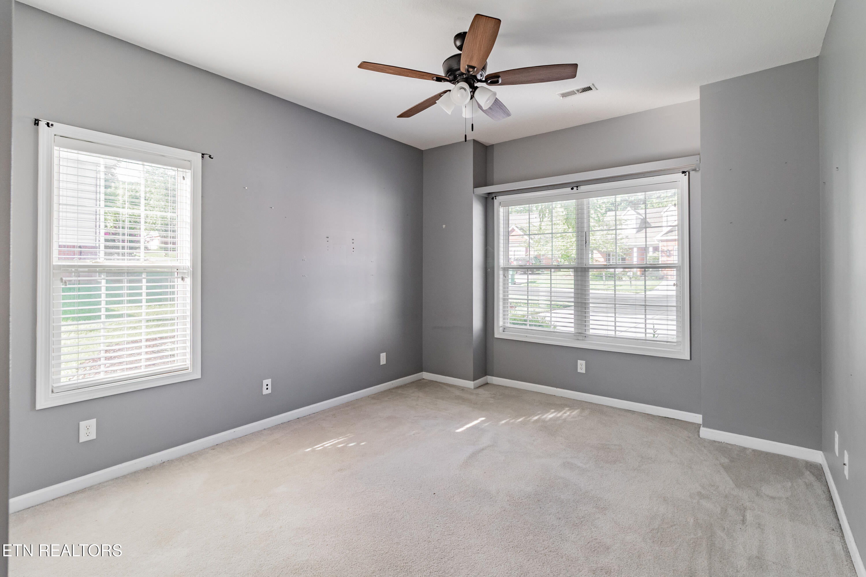 7116 Winter Oaks Way Knoxville TN 37918