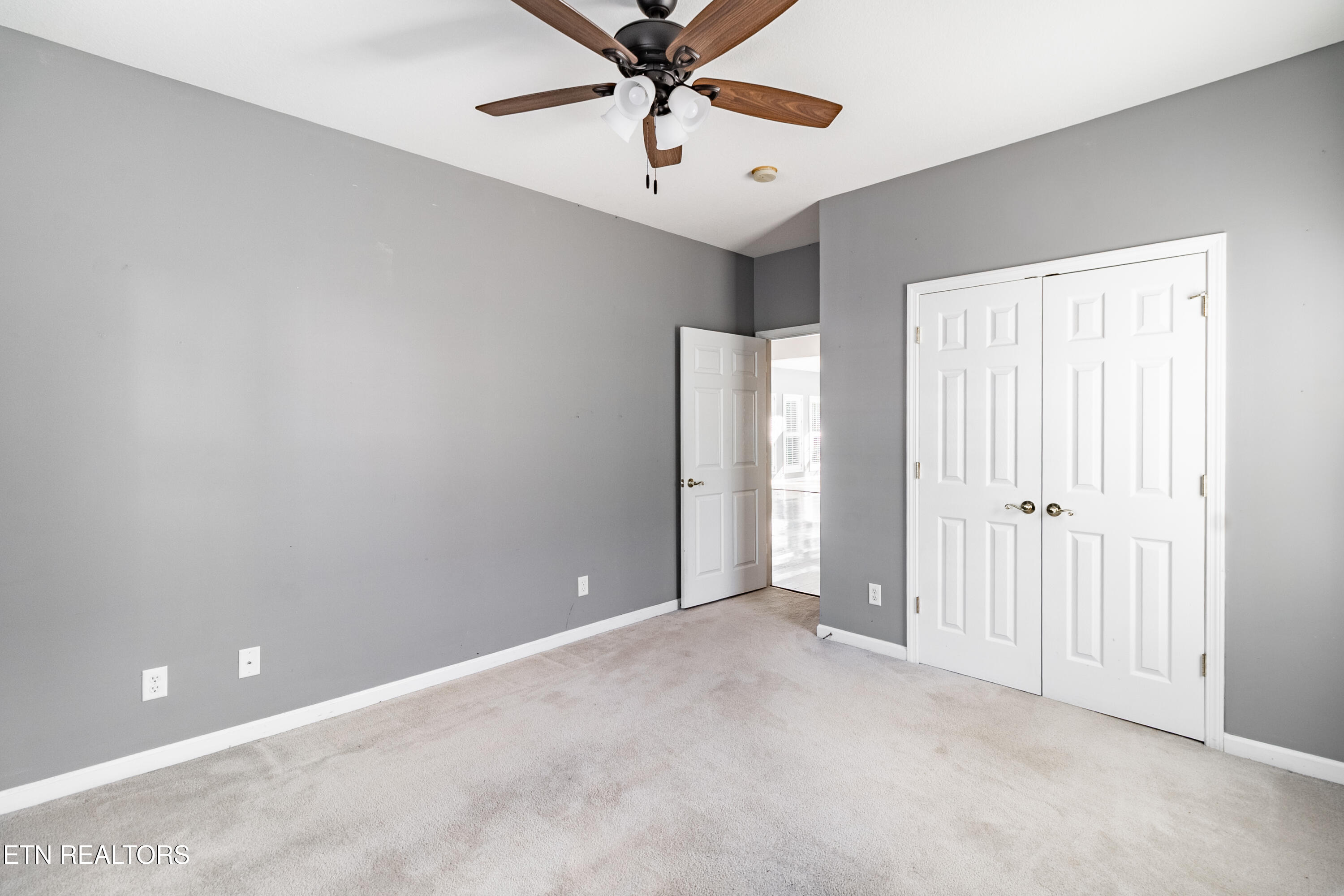 7116 Winter Oaks Way Knoxville TN 37918