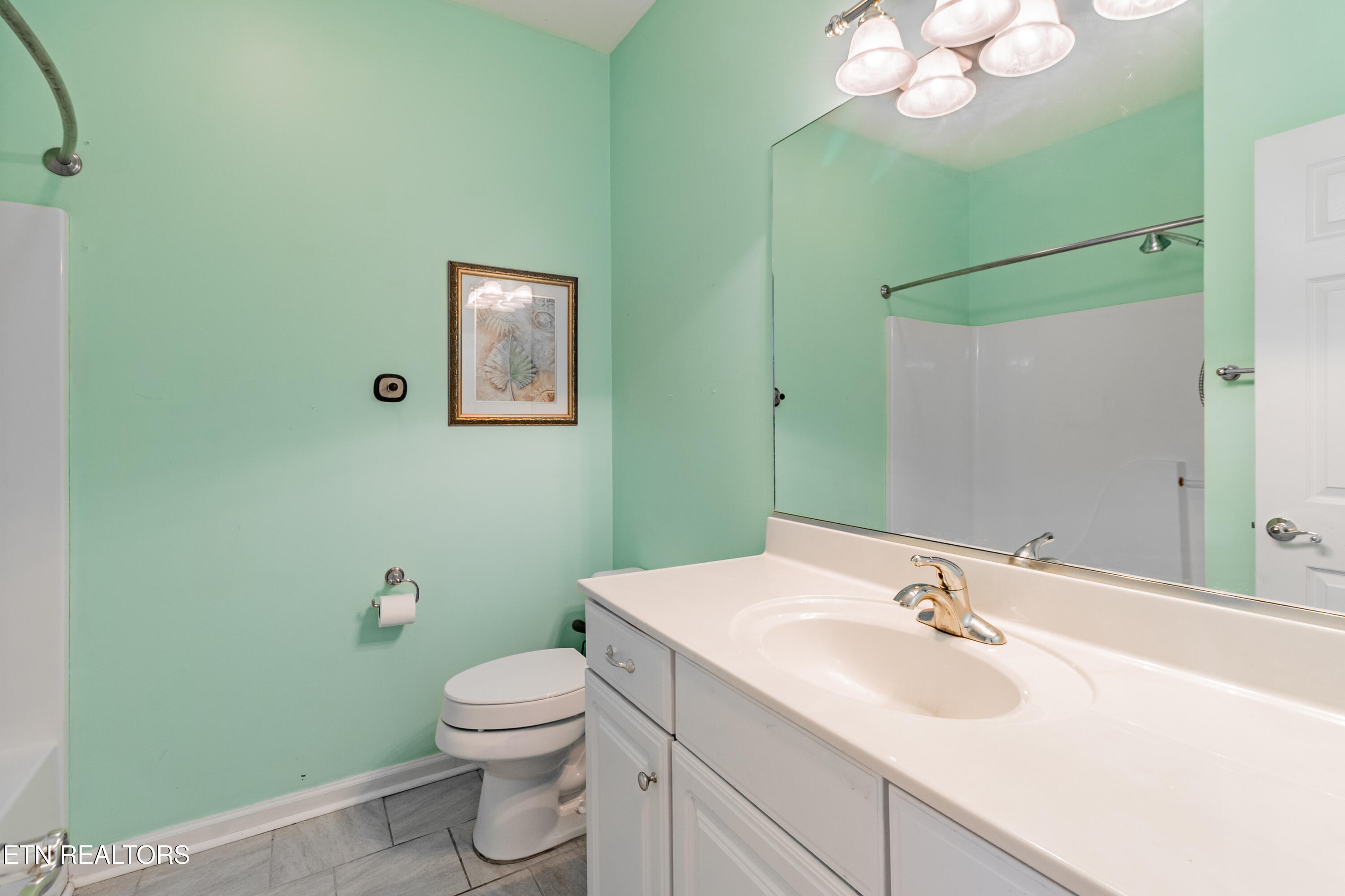 7116 Winter Oaks Way Knoxville TN 37918