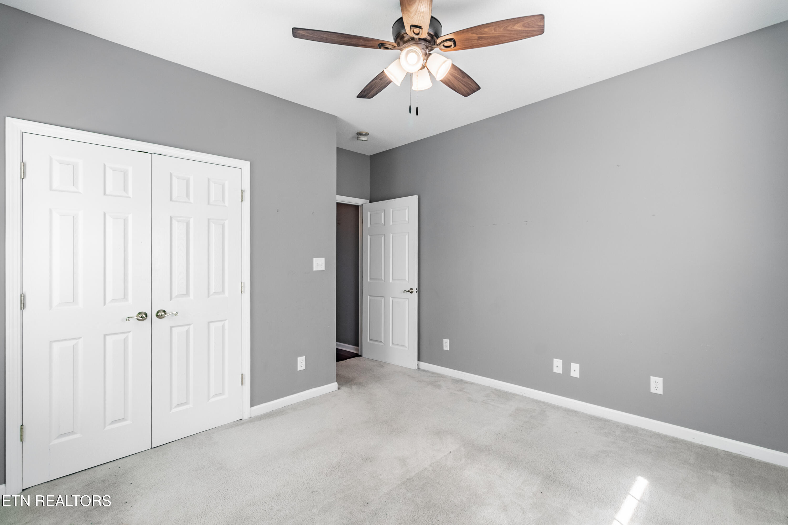 7116 Winter Oaks Way Knoxville TN 37918