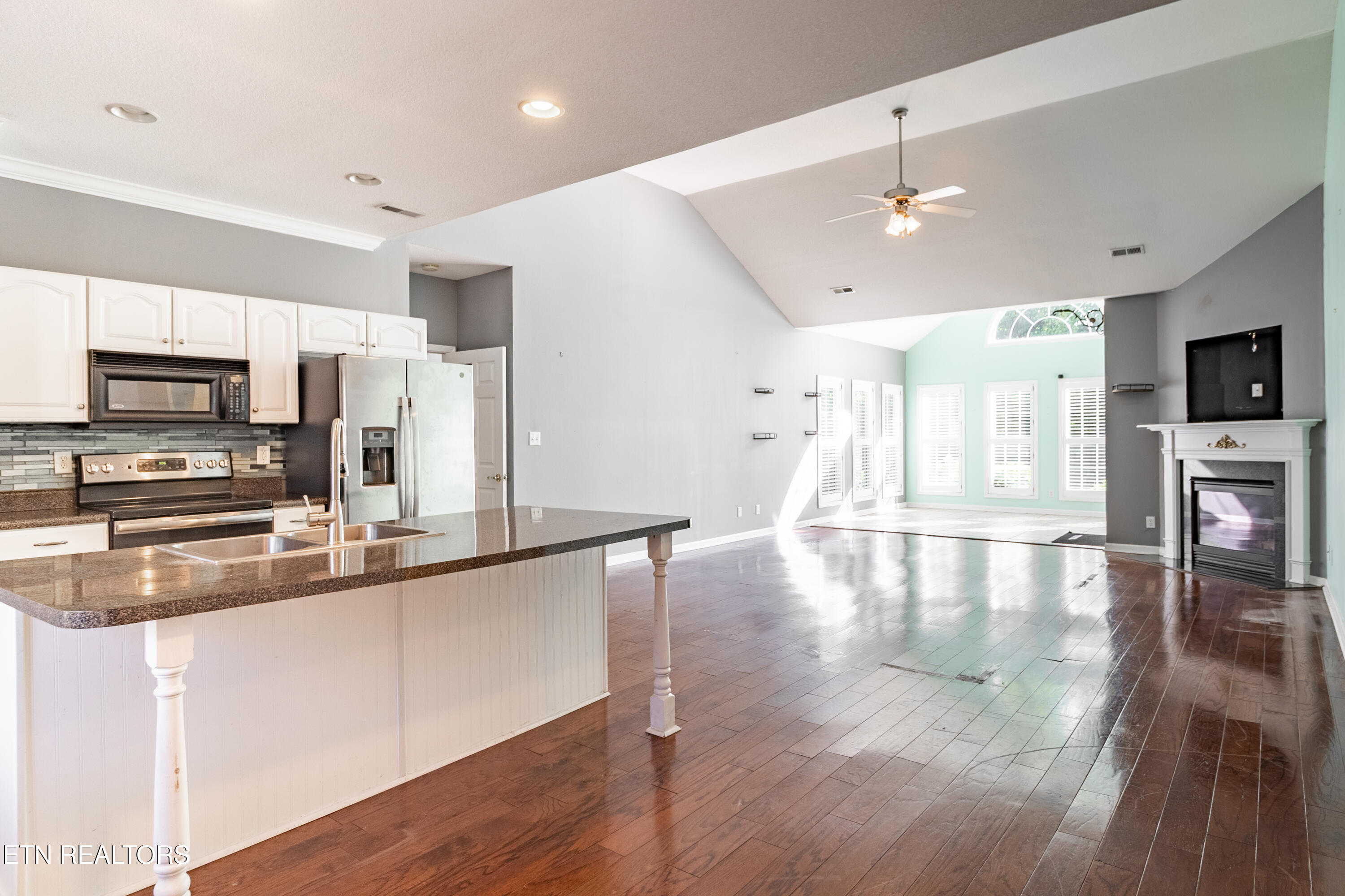 7116 Winter Oaks Way Knoxville TN 37918