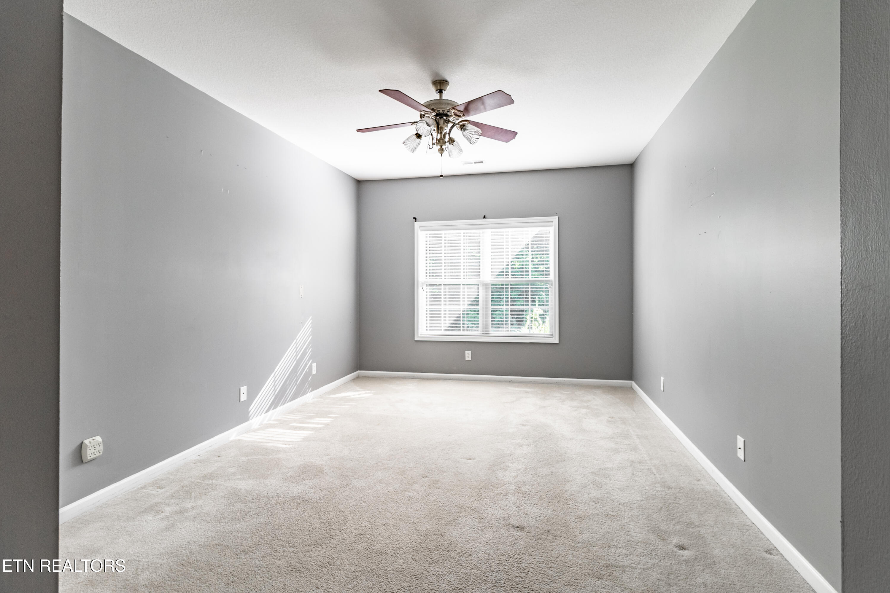 7116 Winter Oaks Way Knoxville TN 37918