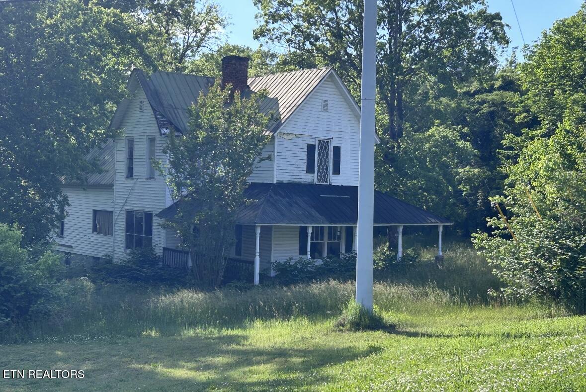 1026 Ruritan Road Harriman TN 37748