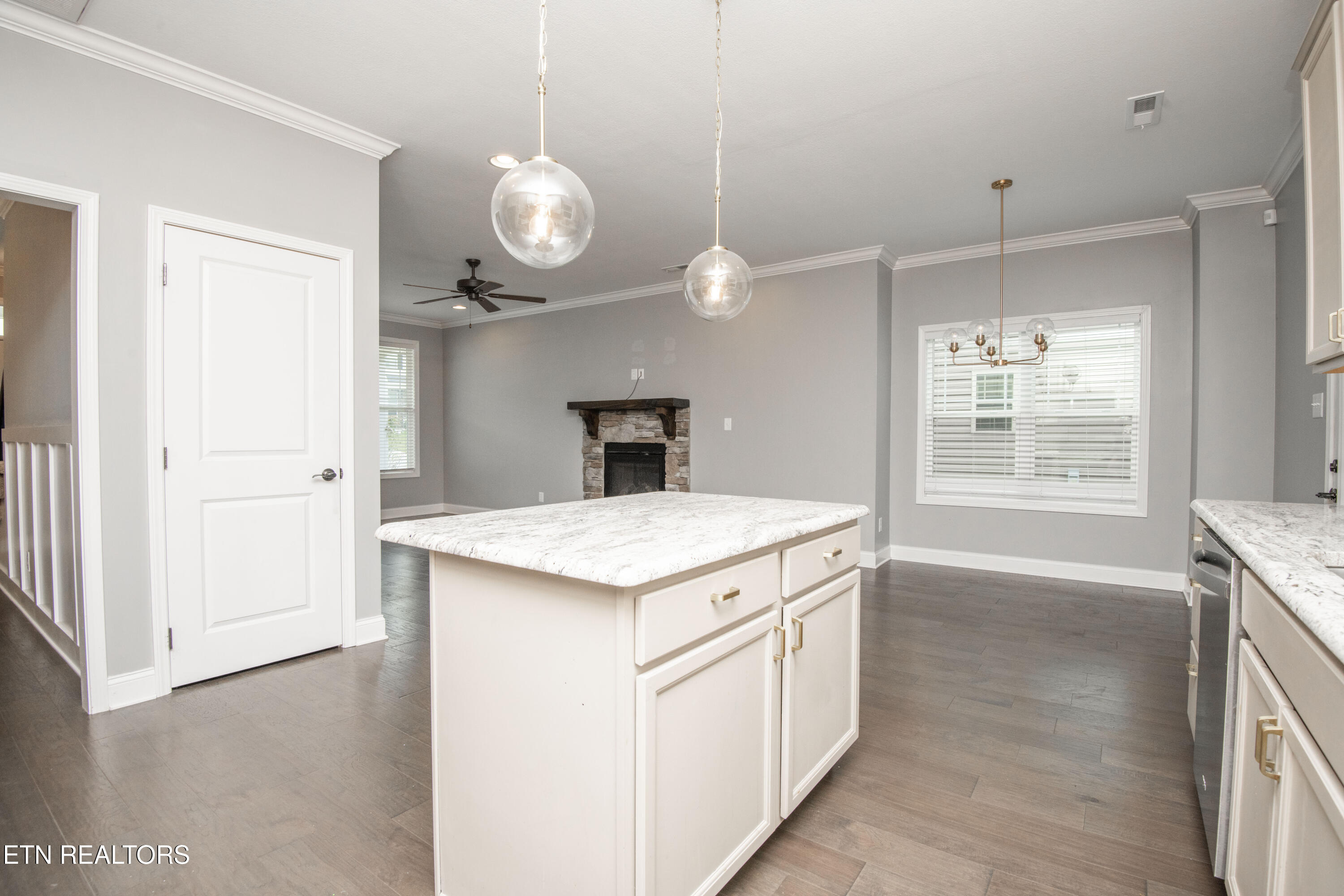 2927 Cardiff Castle Lane Knoxville TN 37931