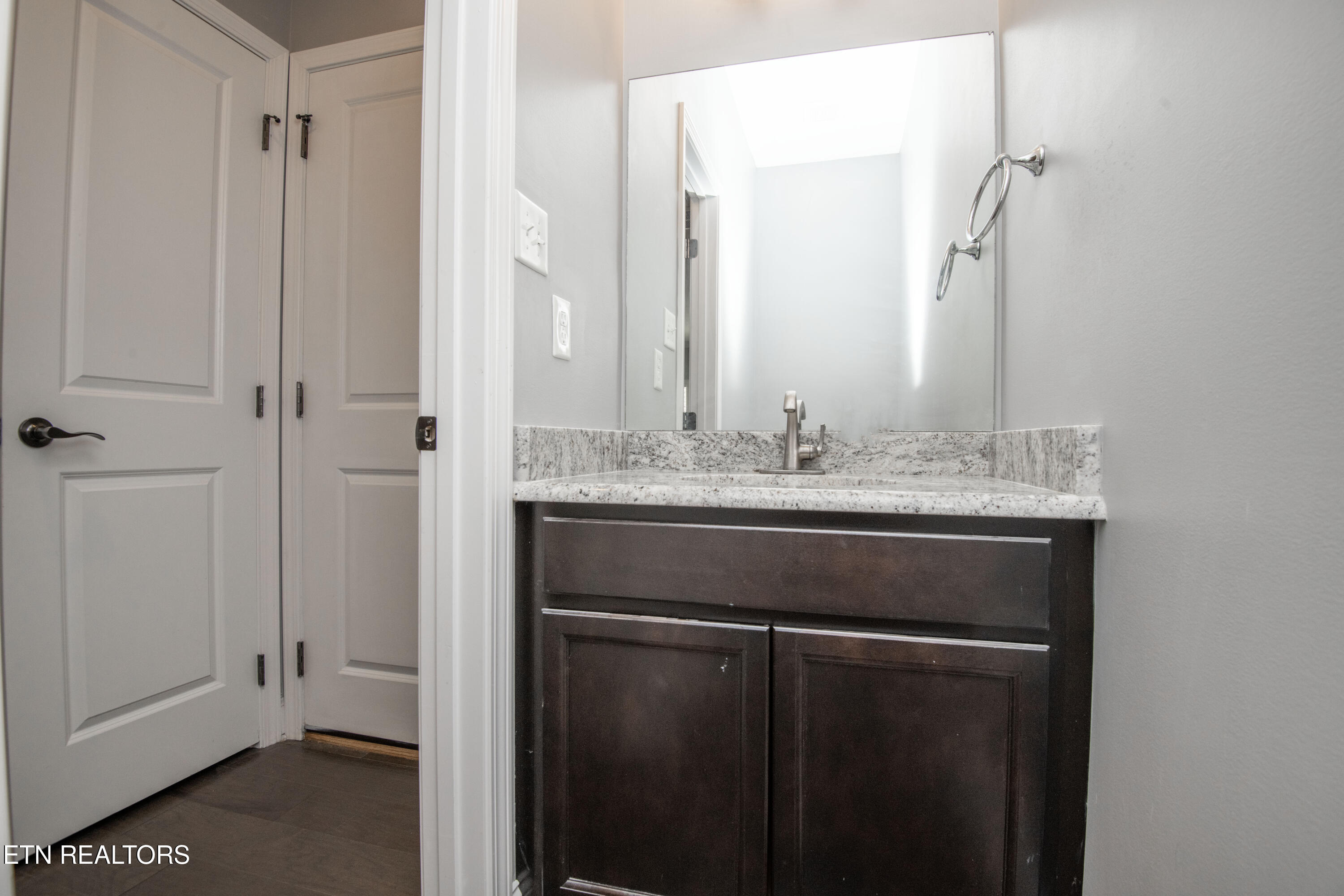 2927 Cardiff Castle Lane Knoxville TN 37931