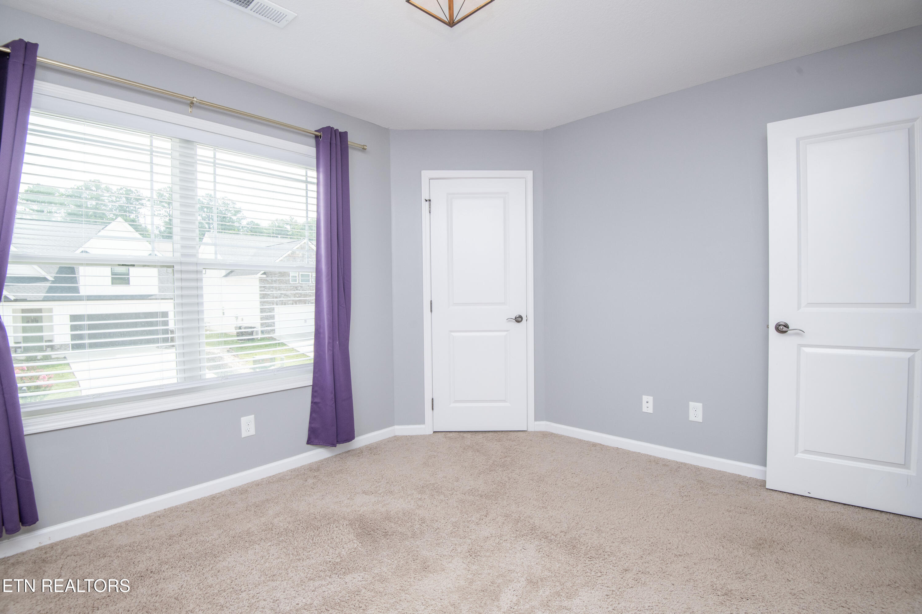 2927 Cardiff Castle Lane Knoxville TN 37931