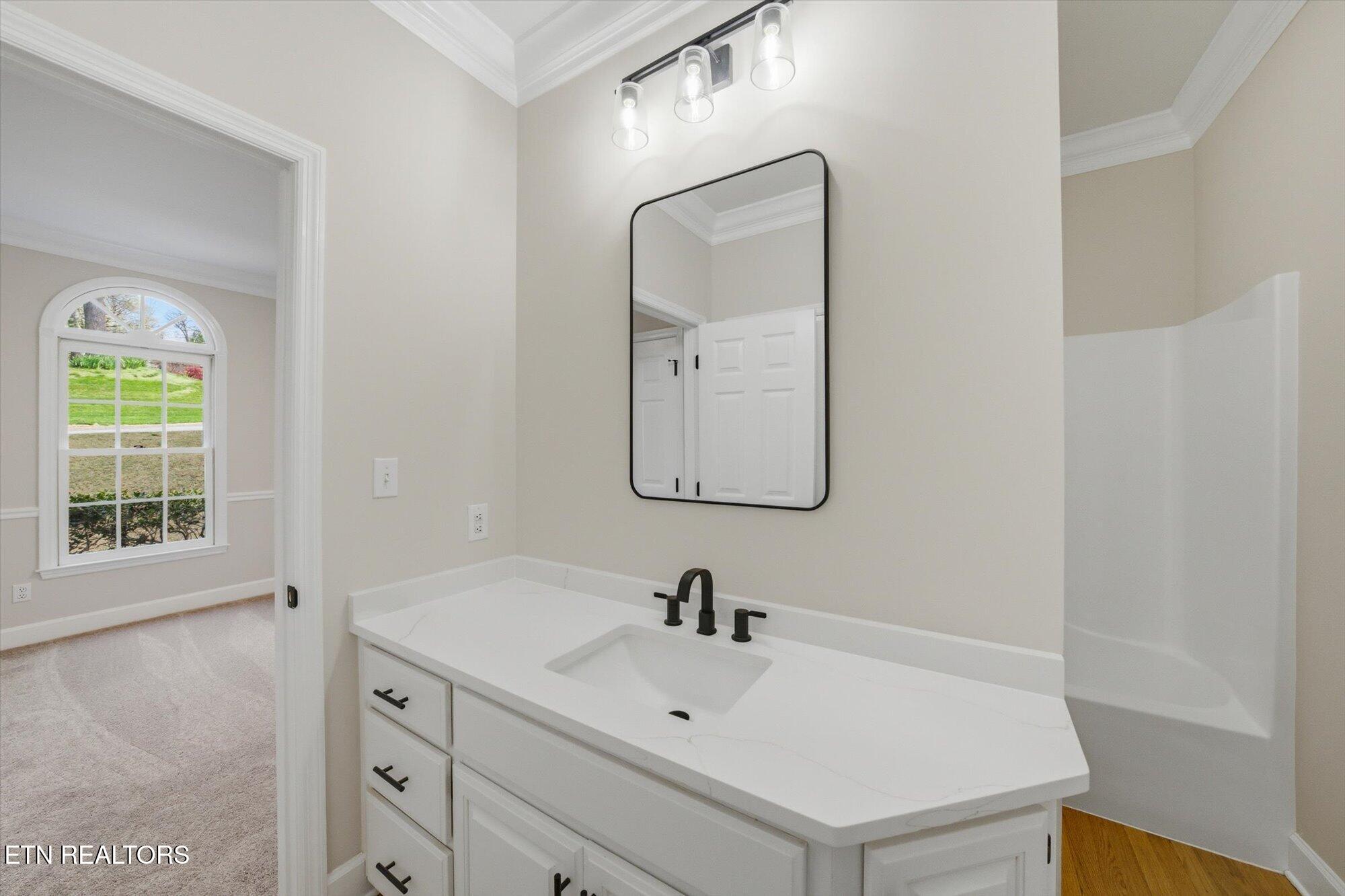 48 Rivers Run Way Oak Ridge TN 37830
