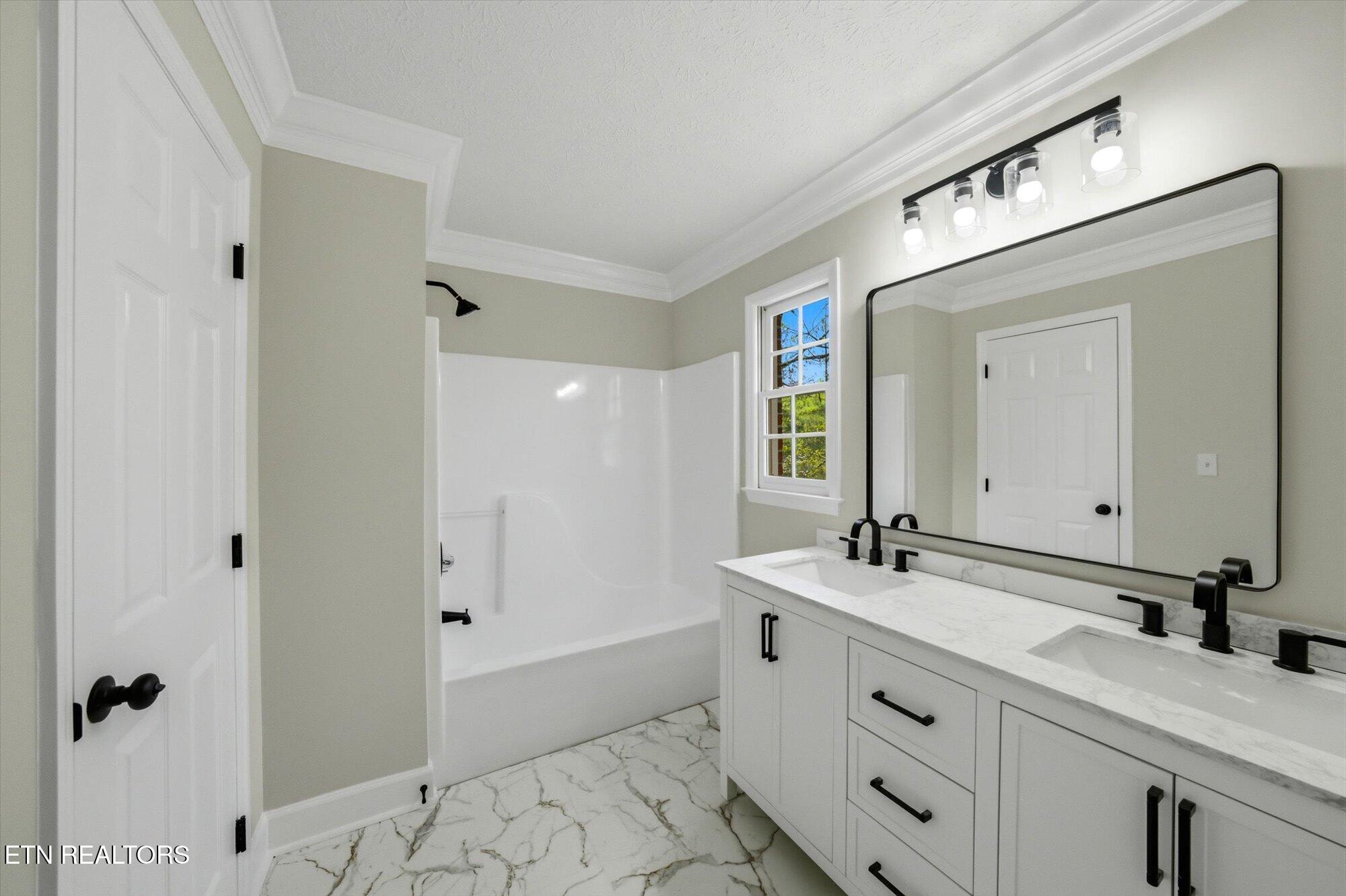 48 Rivers Run Way Oak Ridge TN 37830