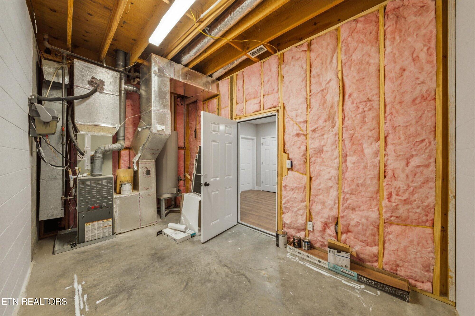 48 Rivers Run Way Oak Ridge TN 37830