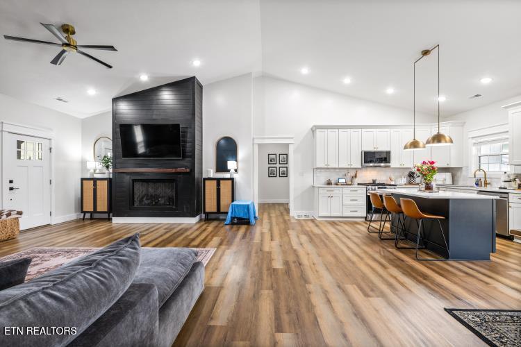 170 Wolf Hollow Lane Jacksboro TN 37757