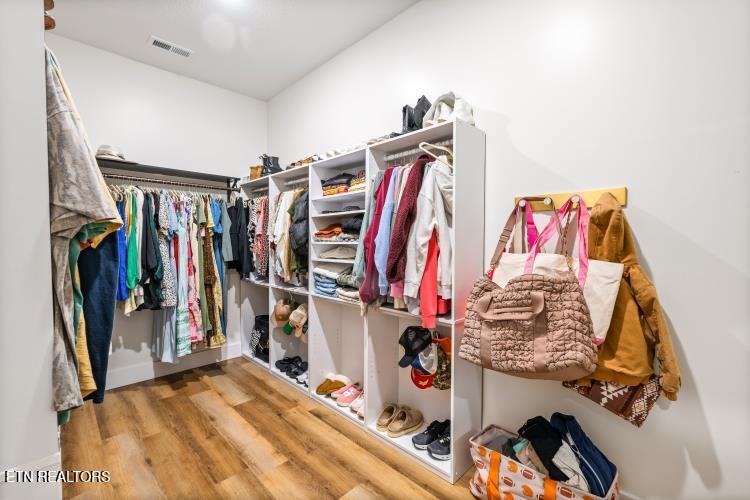 170 Wolf Hollow Lane Jacksboro TN 37757