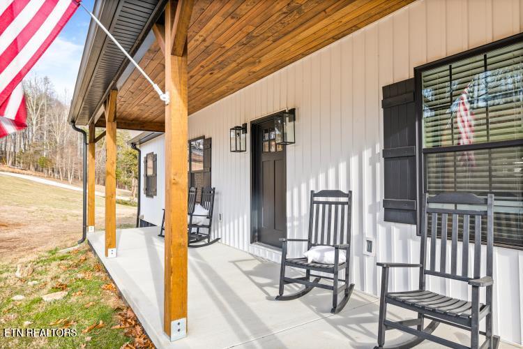 170 Wolf Hollow Lane Jacksboro TN 37757