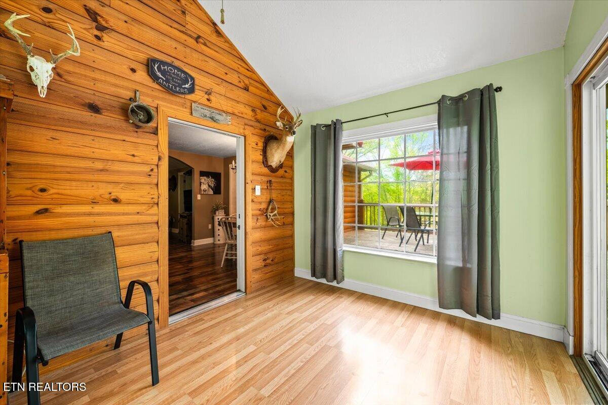 951 Knoxville Hollow Road Lafollette TN 37766