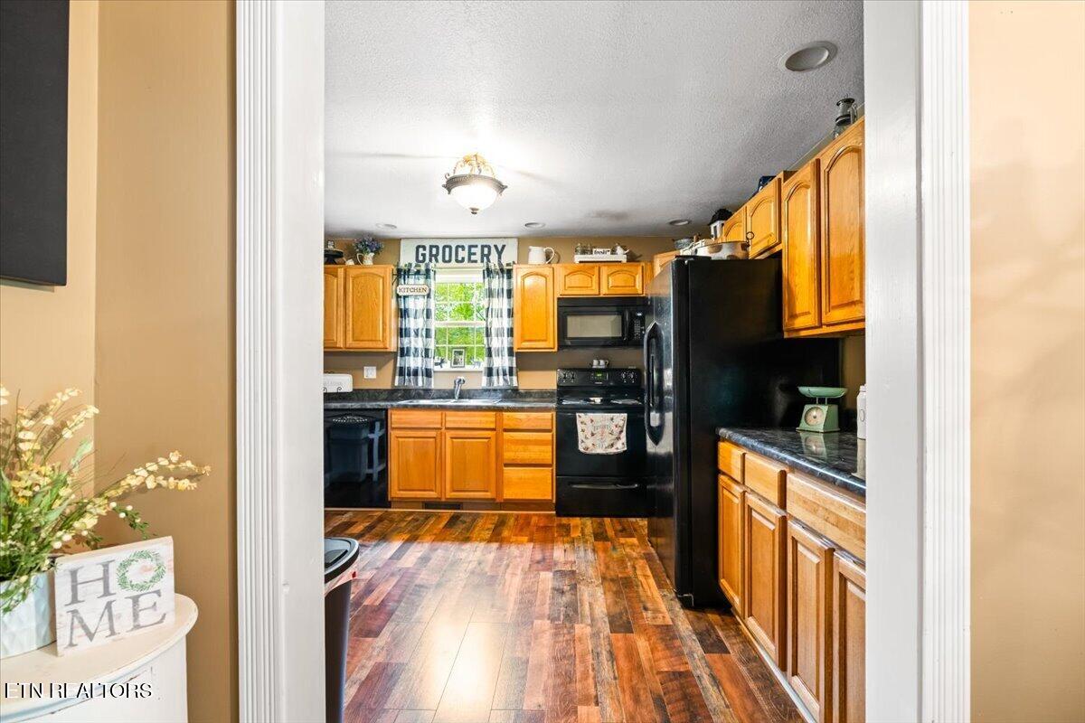 951 Knoxville Hollow Road Lafollette TN 37766